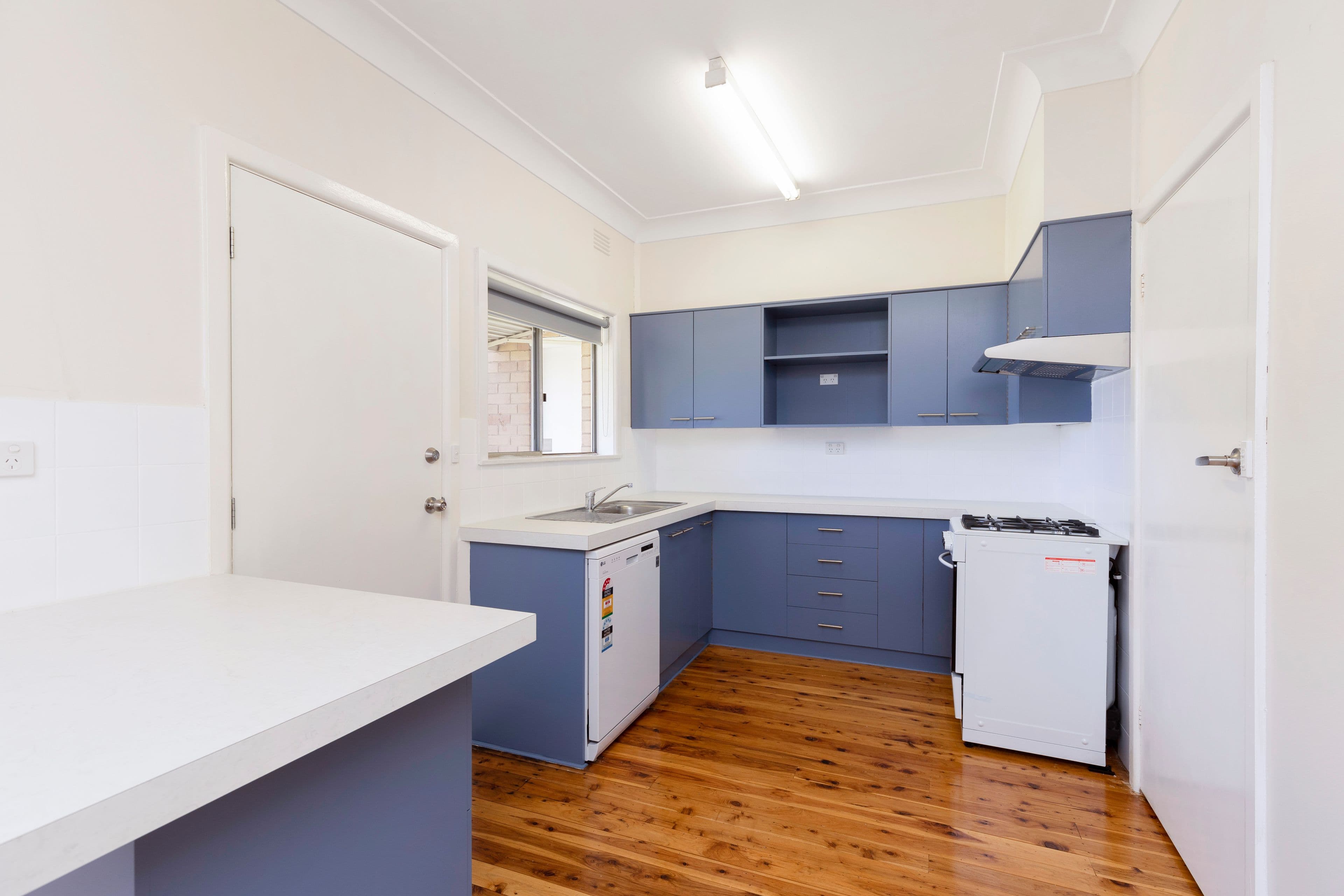 85 Grove Street, Kooringal NSW 2650, Kooringal - Thumbnail 2