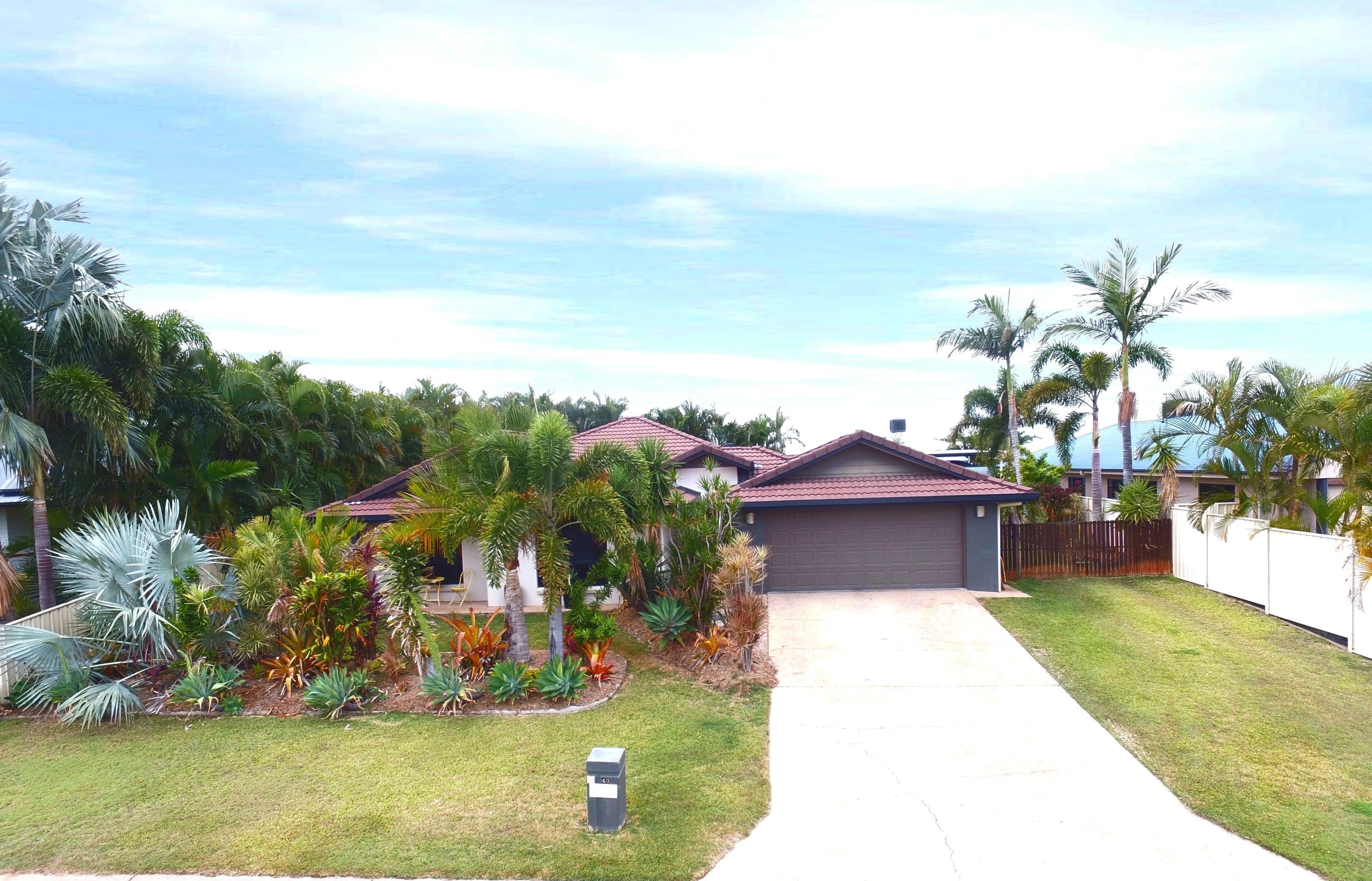 43 Jeppesen Drive, Emerald QLD 4720, Emerald - Image 1