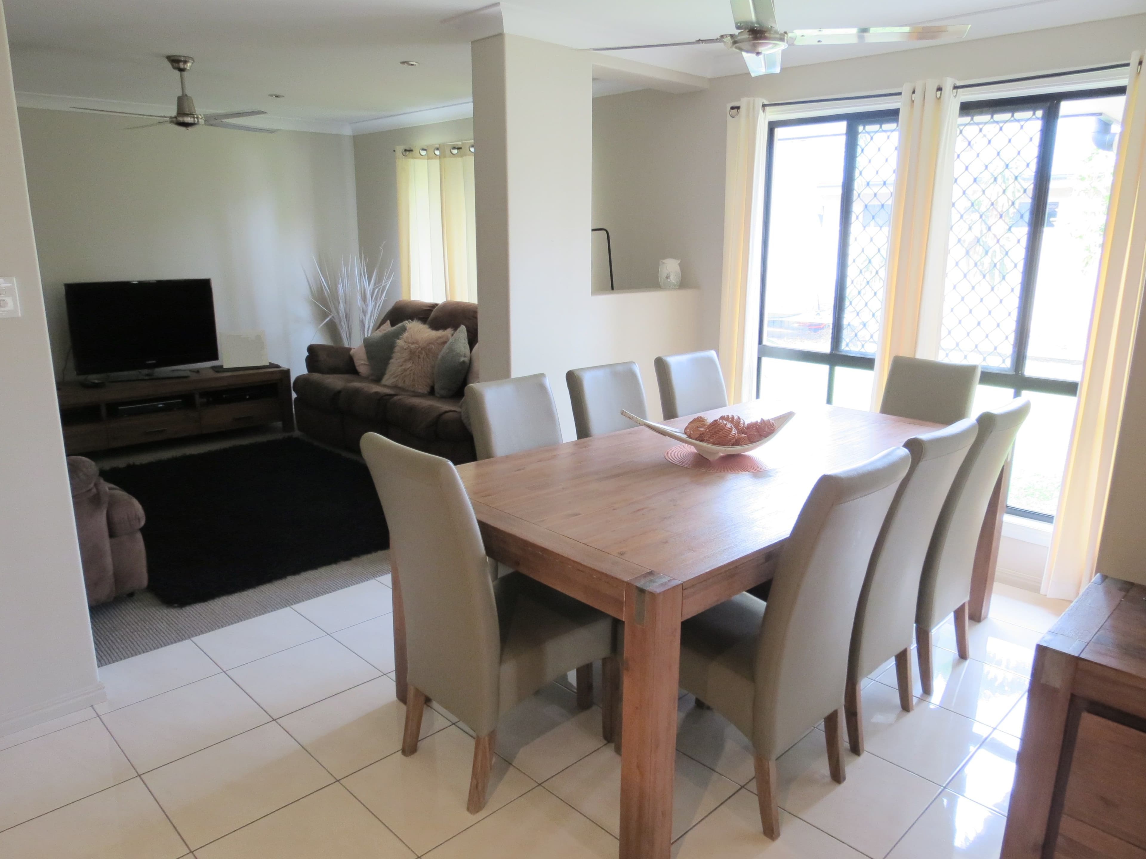 43 Jeppesen Drive, Emerald QLD 4720, Emerald - Thumbnail 5