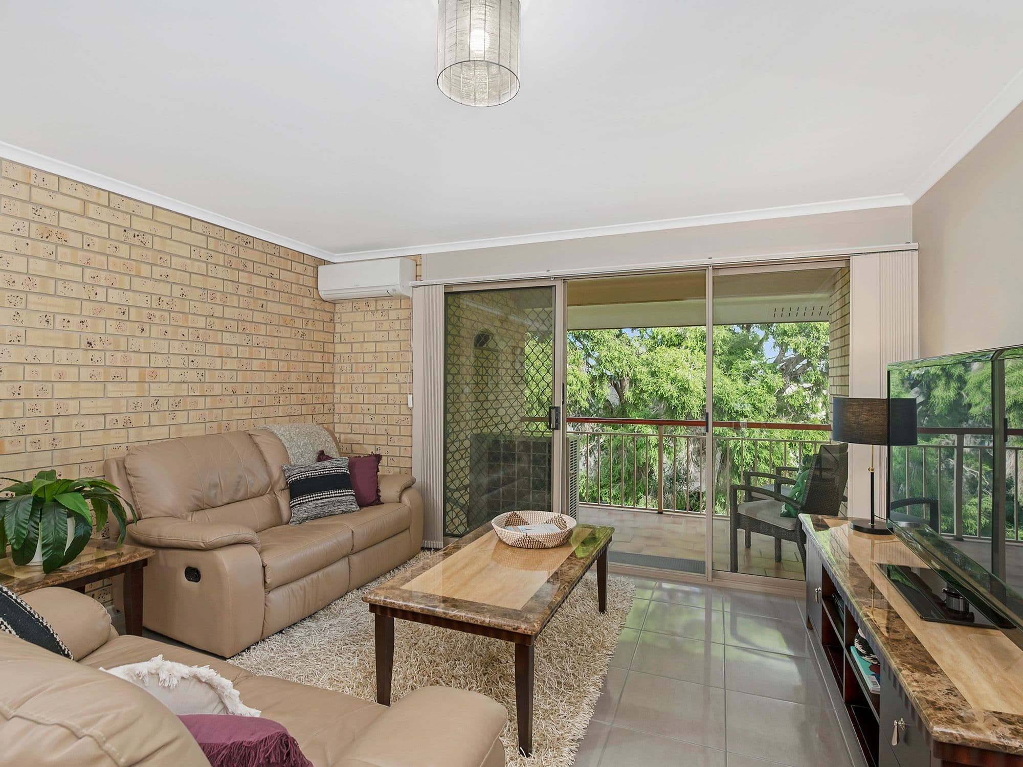 21 Rise Street, Mount Gravatt East QLD 4122, Mount Gravatt East - Thumbnail 2