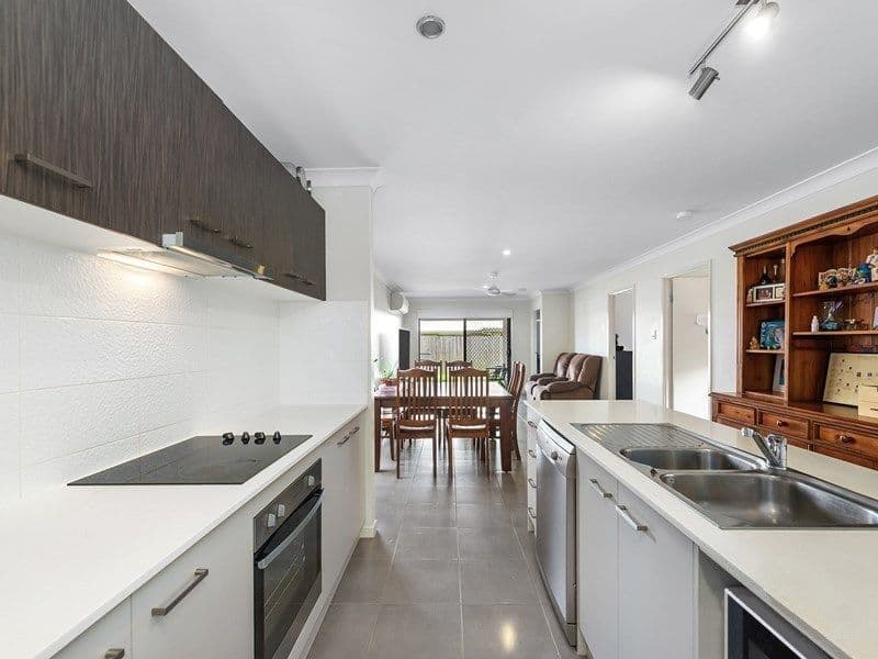 99 Campbell Drive, Mango Hill QLD 4509, Mango Hill - Thumbnail 2