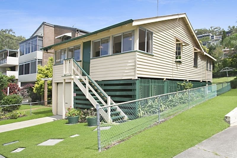 30 Ewart Street, Burleigh Heads QLD 4220, Burleigh Heads - Image 1