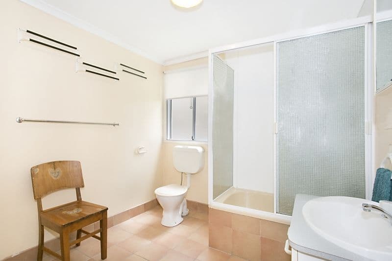 30 Ewart Street, Burleigh Heads QLD 4220, Burleigh Heads - Thumbnail 8