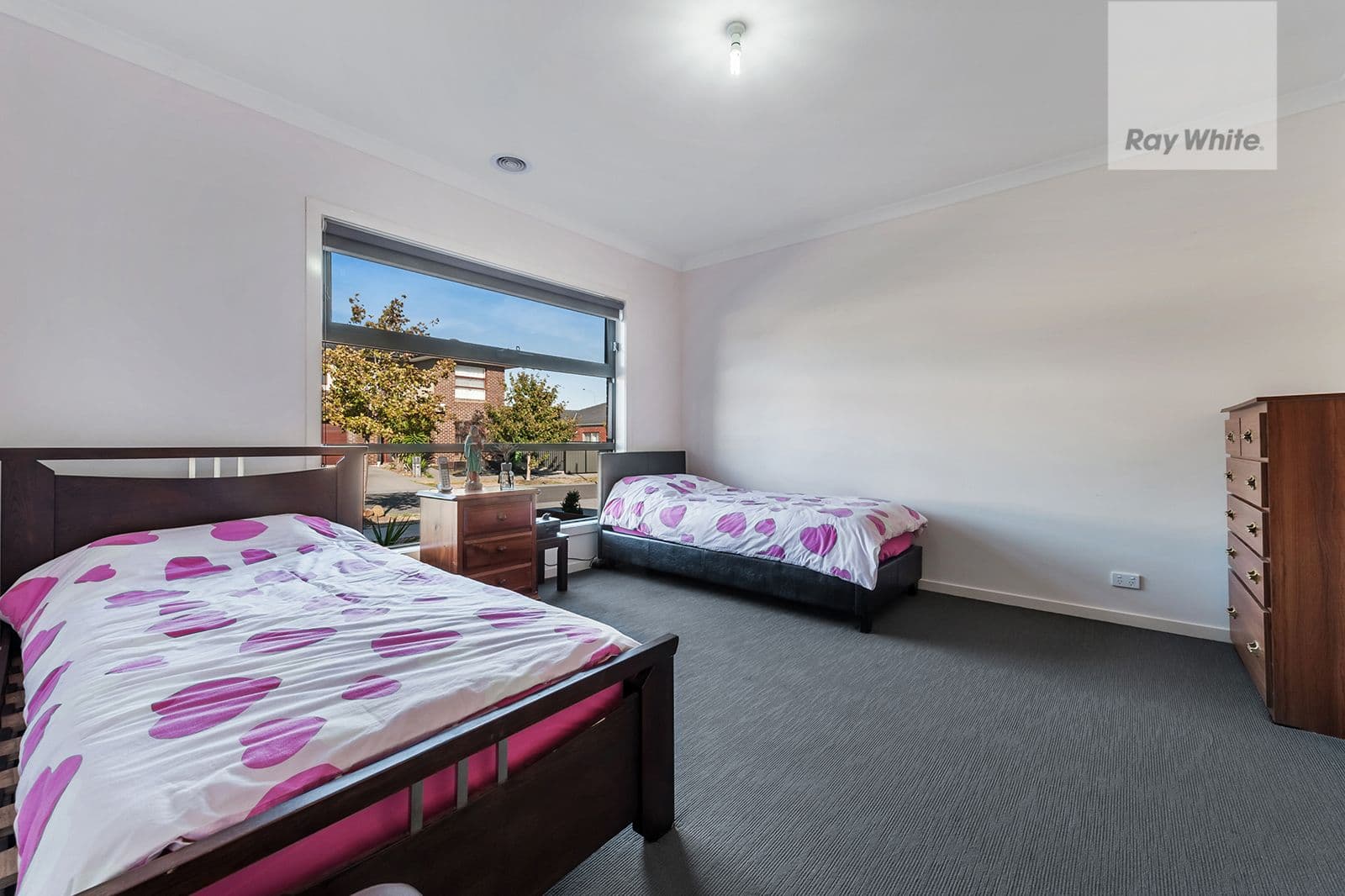 19 Oakgrove Drive, Craigieburn VIC 3064, Craigieburn - Thumbnail 8