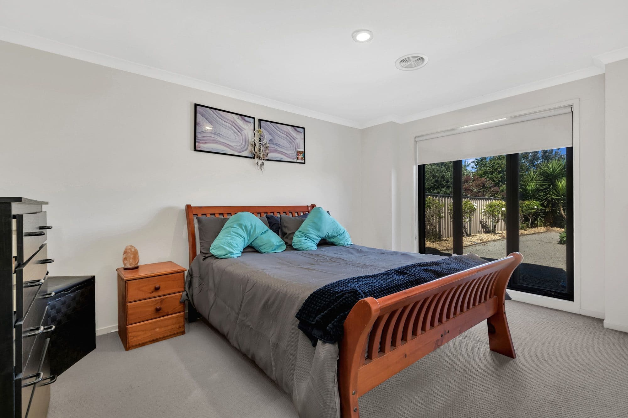 3 Claret Ash Court, Tarneit VIC 3029, Tarneit - Thumbnail 2