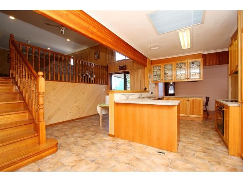 84 Moreton Crescent, BUNDOORA VIC 3083, Bundoora - Thumbnail 4