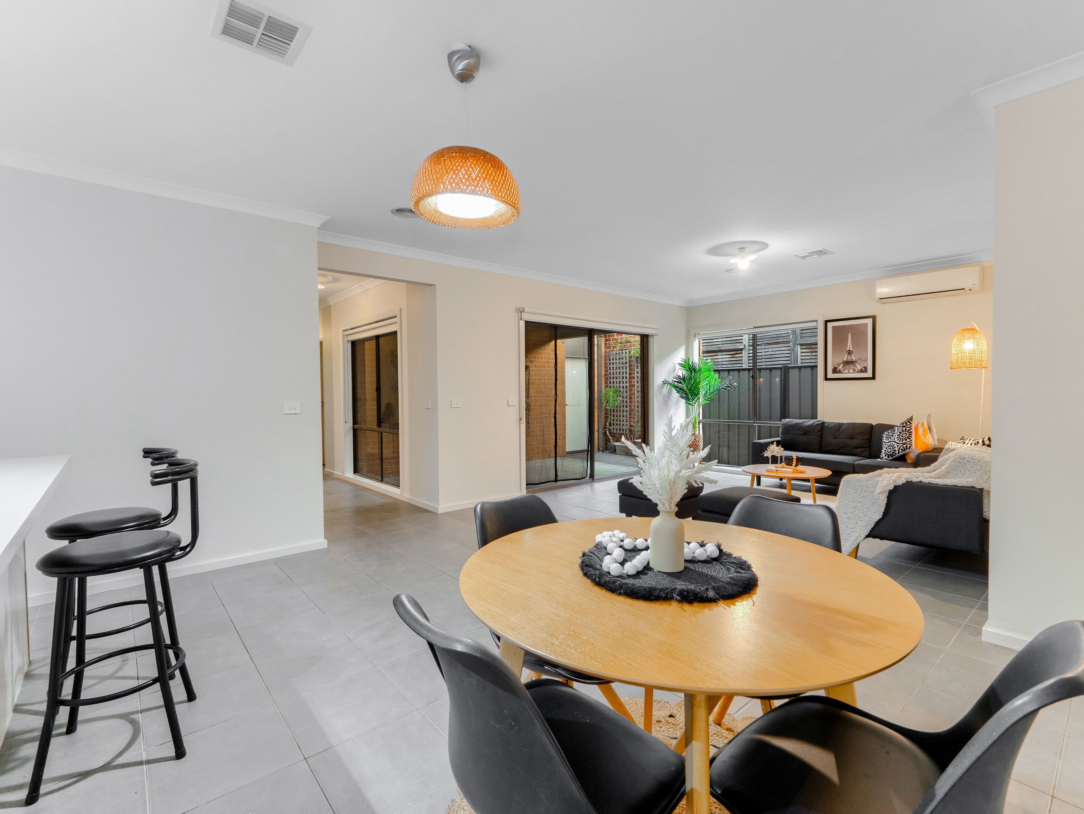 172 Selandra Boulevard, Clyde North VIC 3978, Clyde North - Thumbnail 7