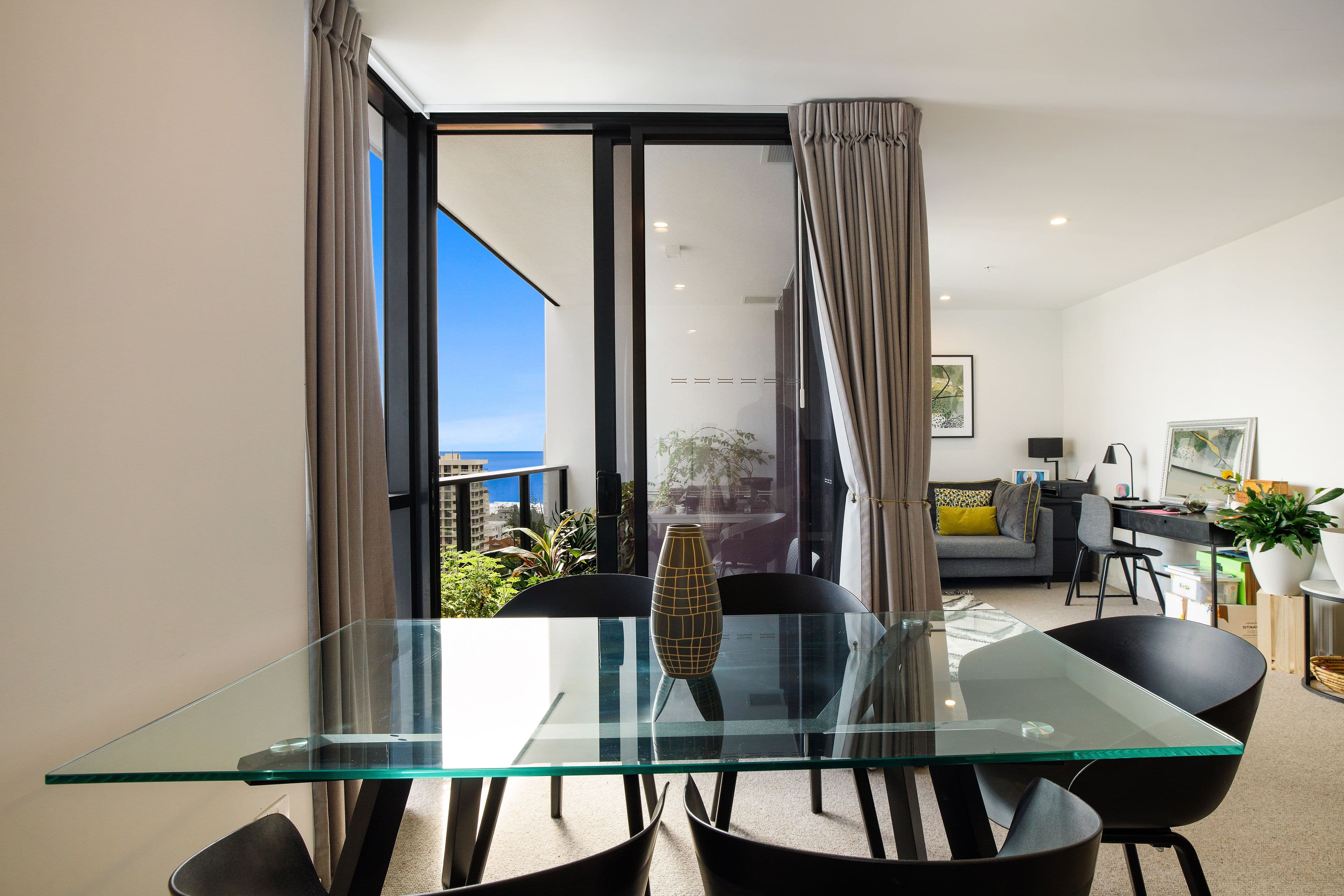 31 Queensland Avenue 'Qube', Broadbeach QLD 4218, Broadbeach - Thumbnail 4