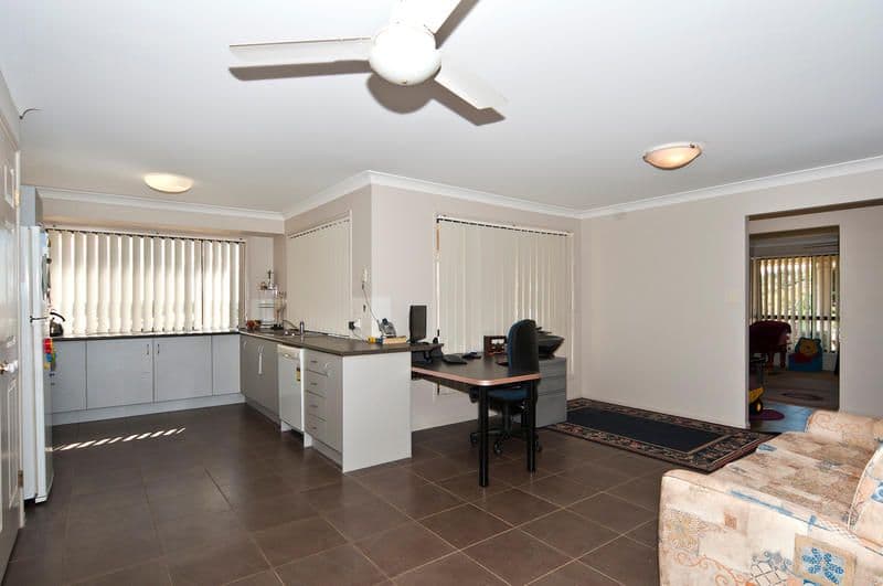 16 Federation Drive, HIGHFIELDS QLD 4352, Highfields - Thumbnail 4