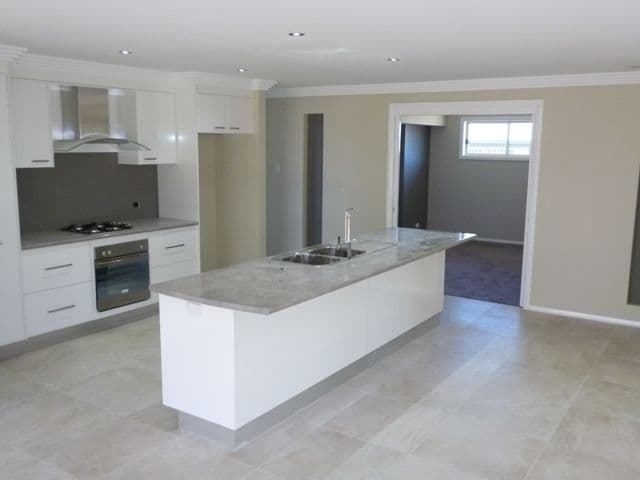 1 Turquoise Way, ORANGE NSW 2800, Orange - Thumbnail 3