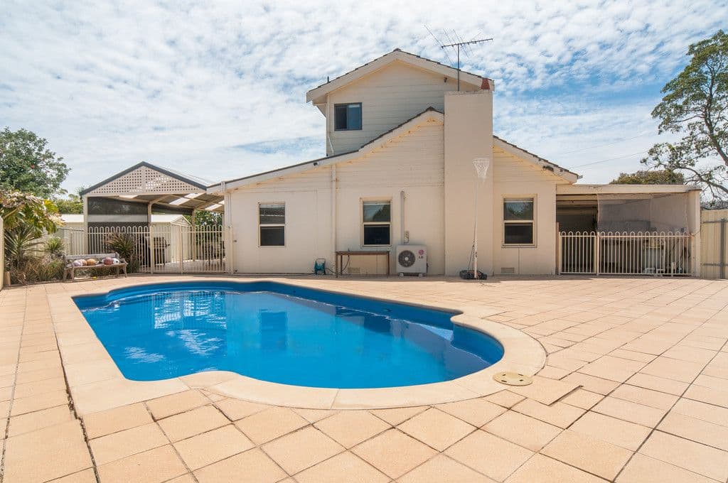 31 Thorne Crescent, MITCHELL PARK SA 5043, Mitchell Park - Image 1