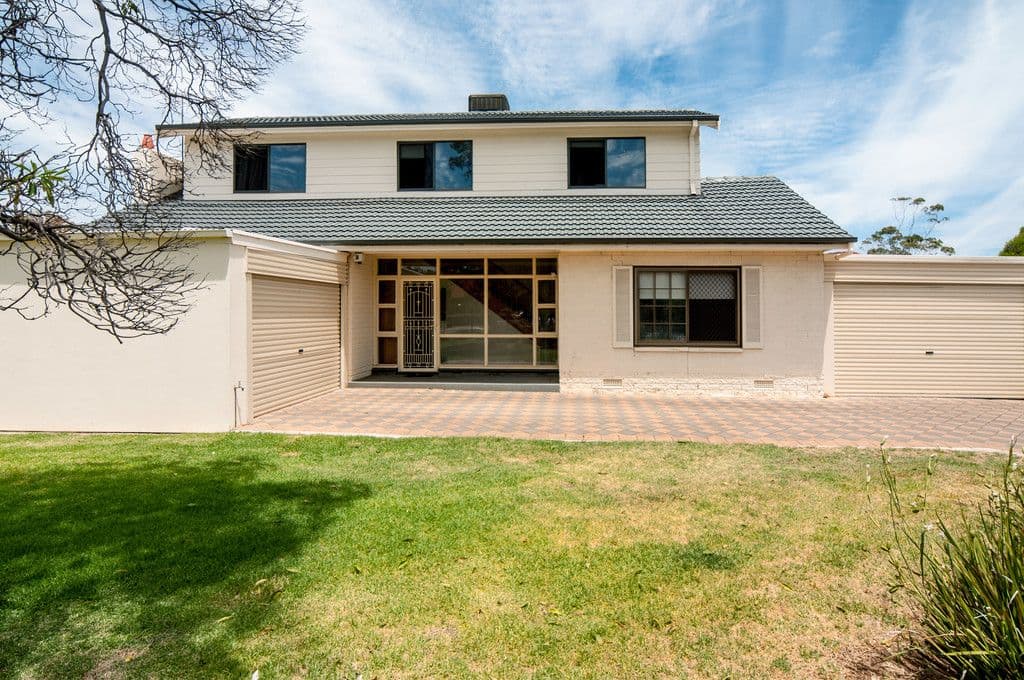 31 Thorne Crescent, MITCHELL PARK SA 5043, Mitchell Park - Thumbnail 4