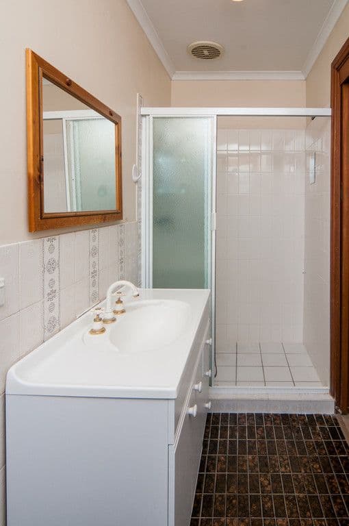 31 Thorne Crescent, MITCHELL PARK SA 5043, Mitchell Park - Thumbnail 8