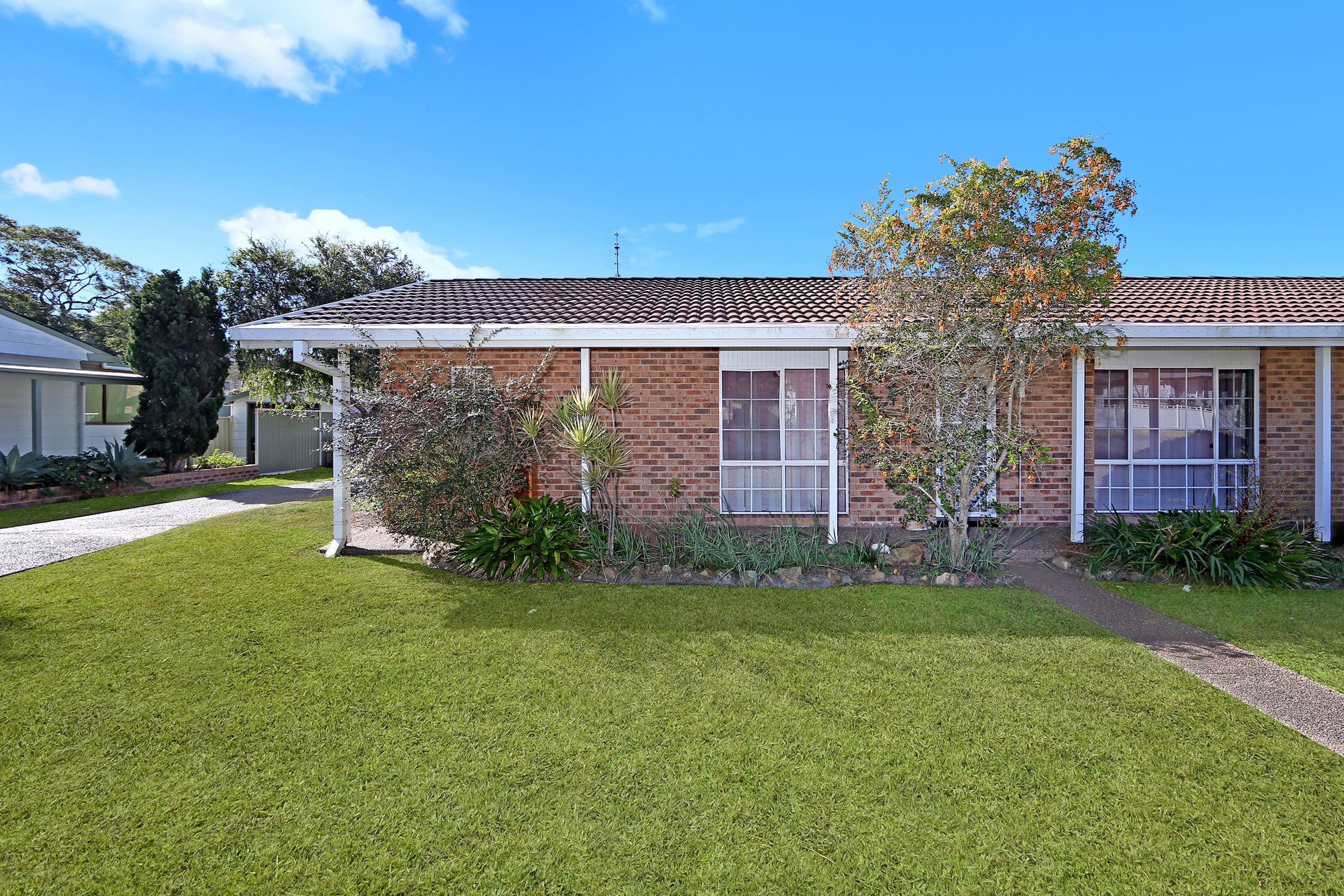 25 Ocean View Road, Gorokan - Thumbnail 2