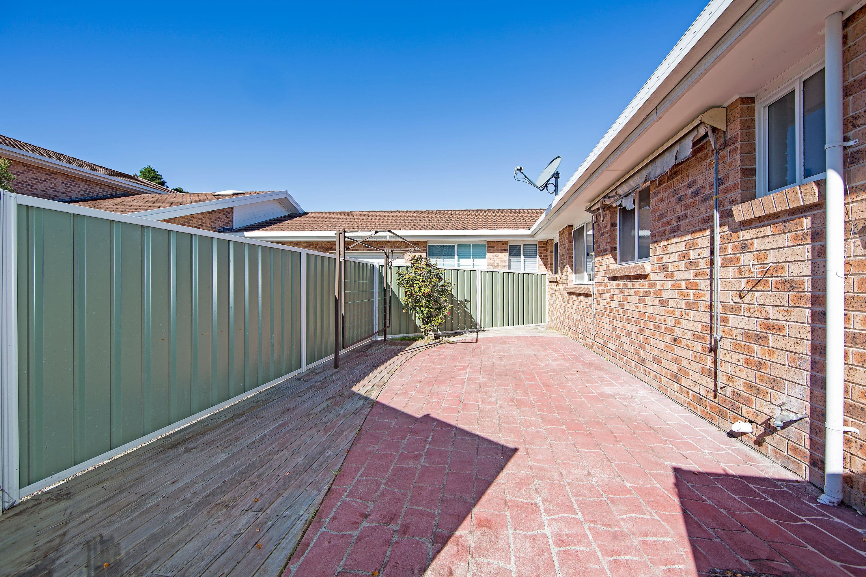 25 Ocean View Road, Gorokan - Thumbnail 3