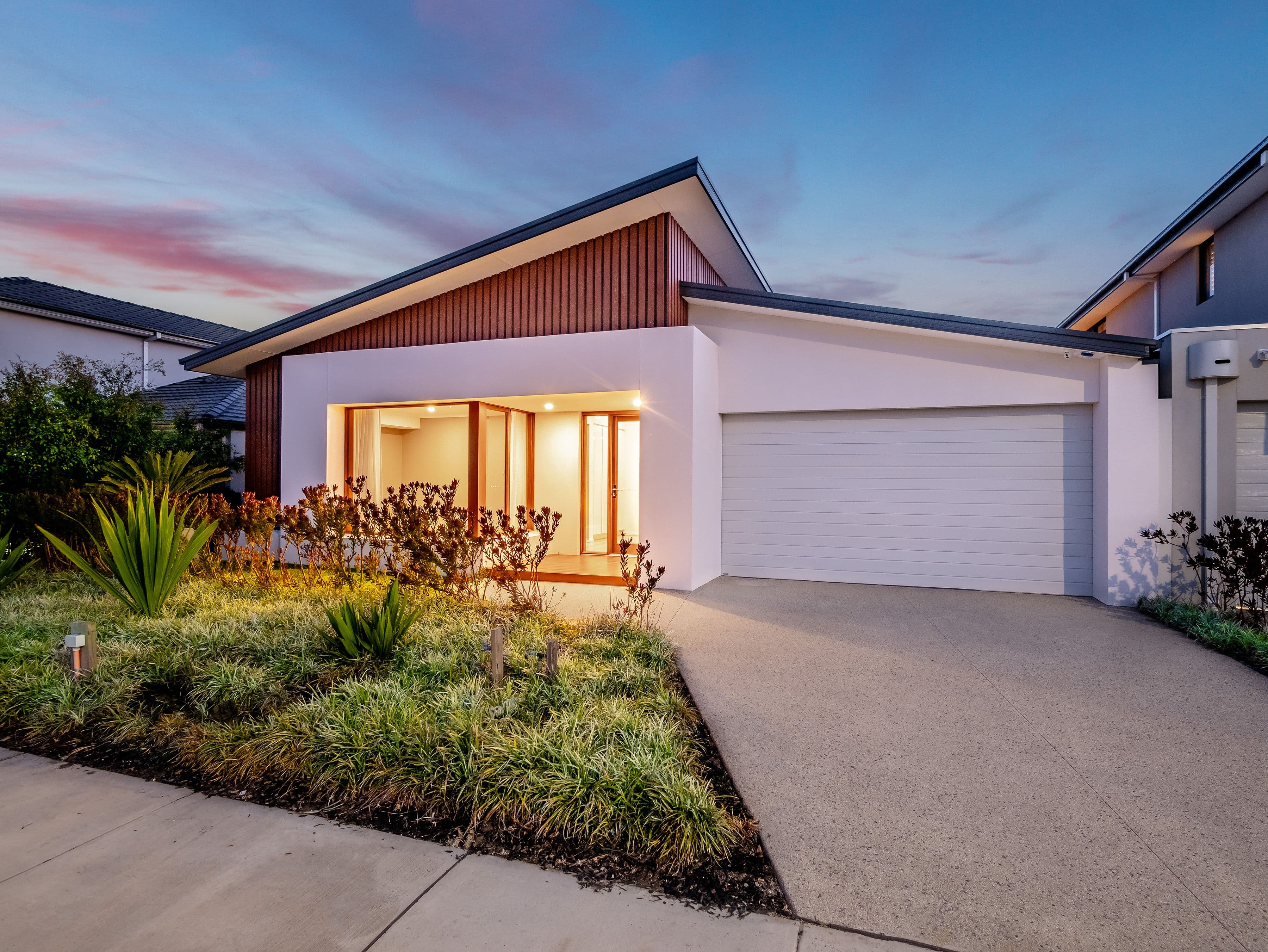 6 Waterman Drive, Clyde VIC 3978, Clyde - Image 1