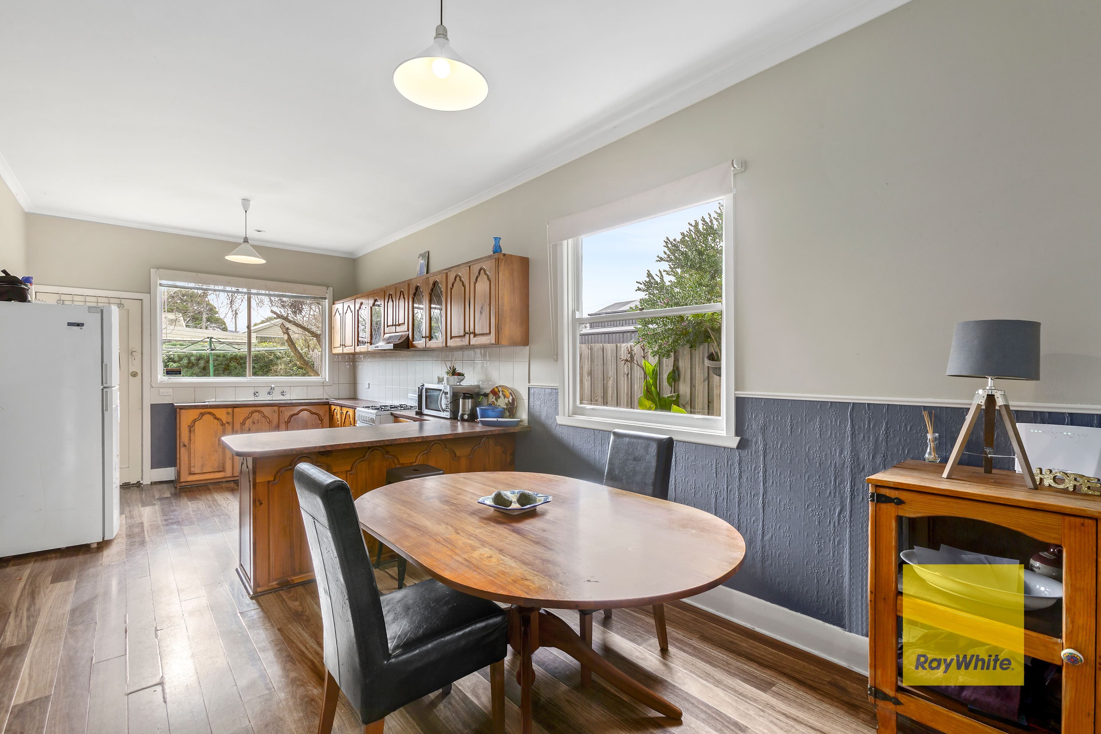 67 Carr Street, Geelong VIC 3220, Geelong - Thumbnail 3