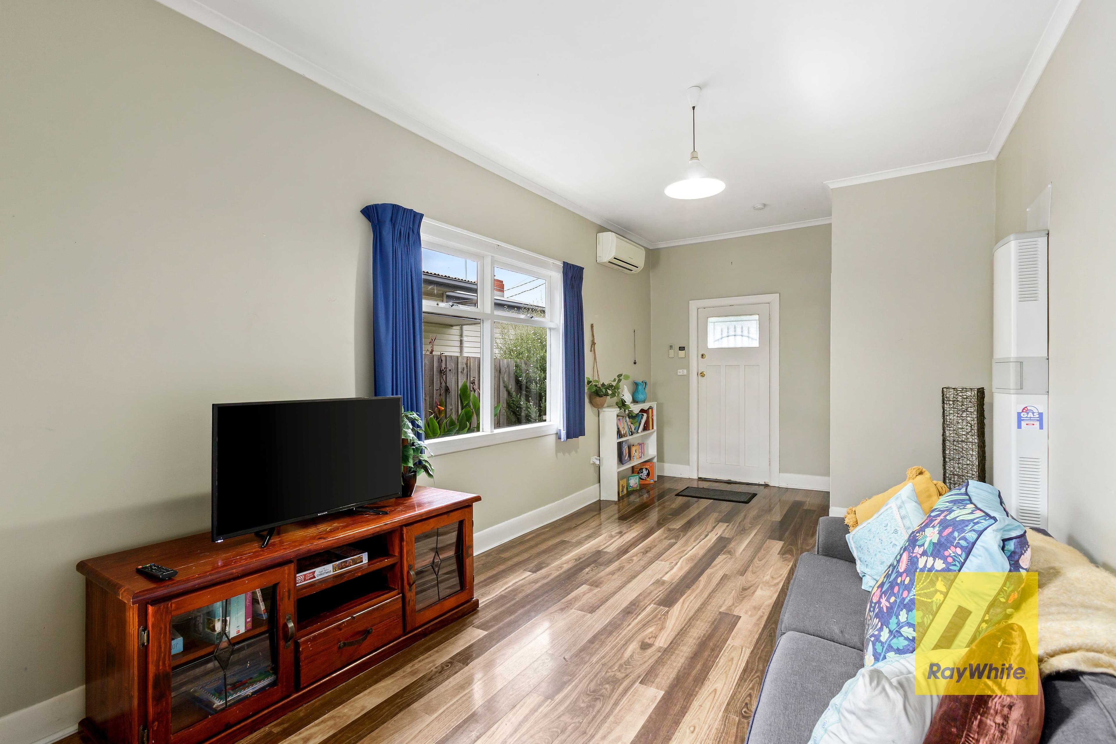 67 Carr Street, Geelong VIC 3220, Geelong - Thumbnail 4
