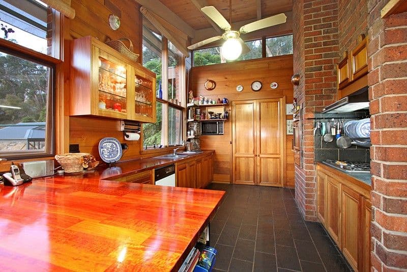 14 Leslie Avenue, BORONIA VIC 3155, Boronia - Thumbnail 6