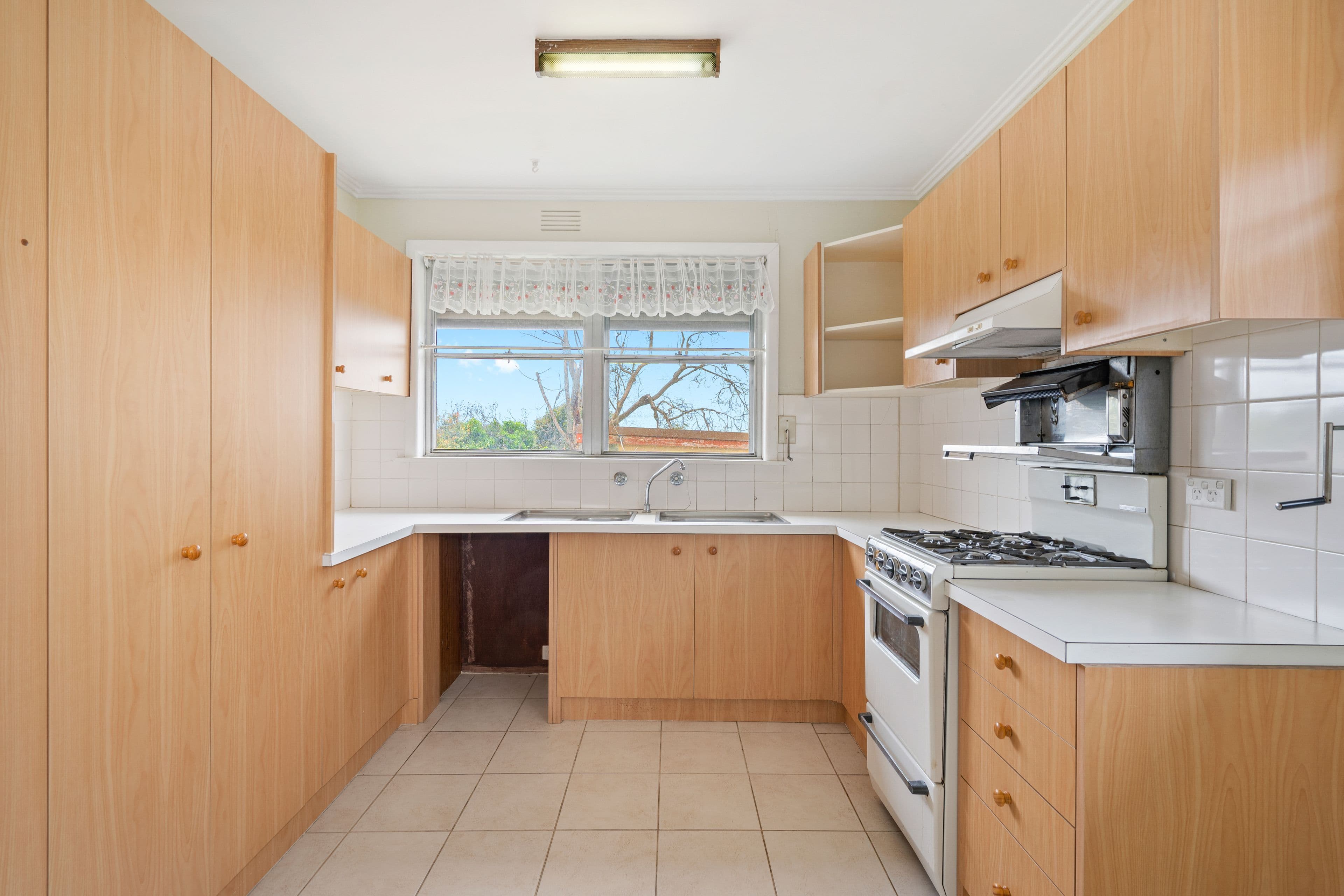 36 Sheila Street, Preston VIC 3072, Preston - Thumbnail 4