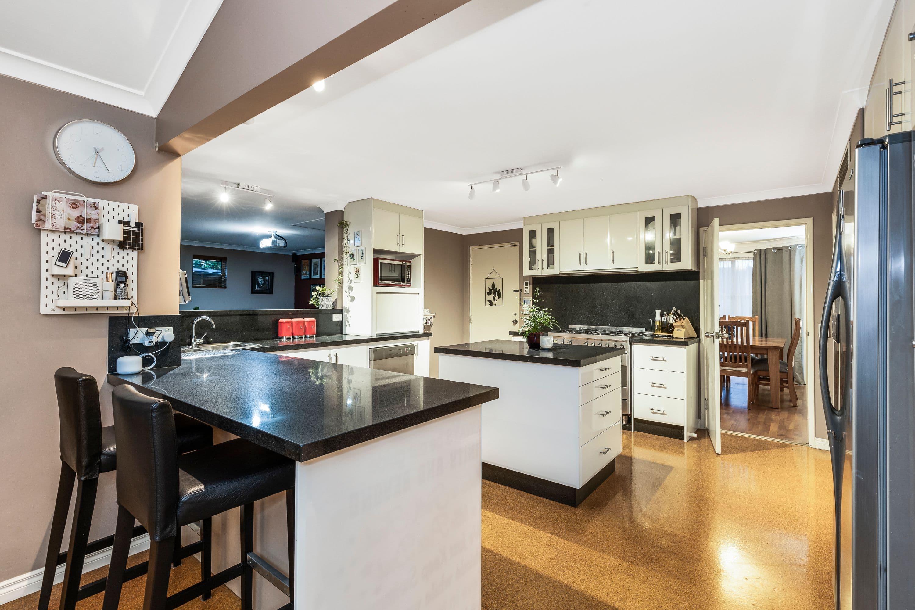 34 Southpointe Crescent, Ballajura WA 6066, Ballajura - Thumbnail 8