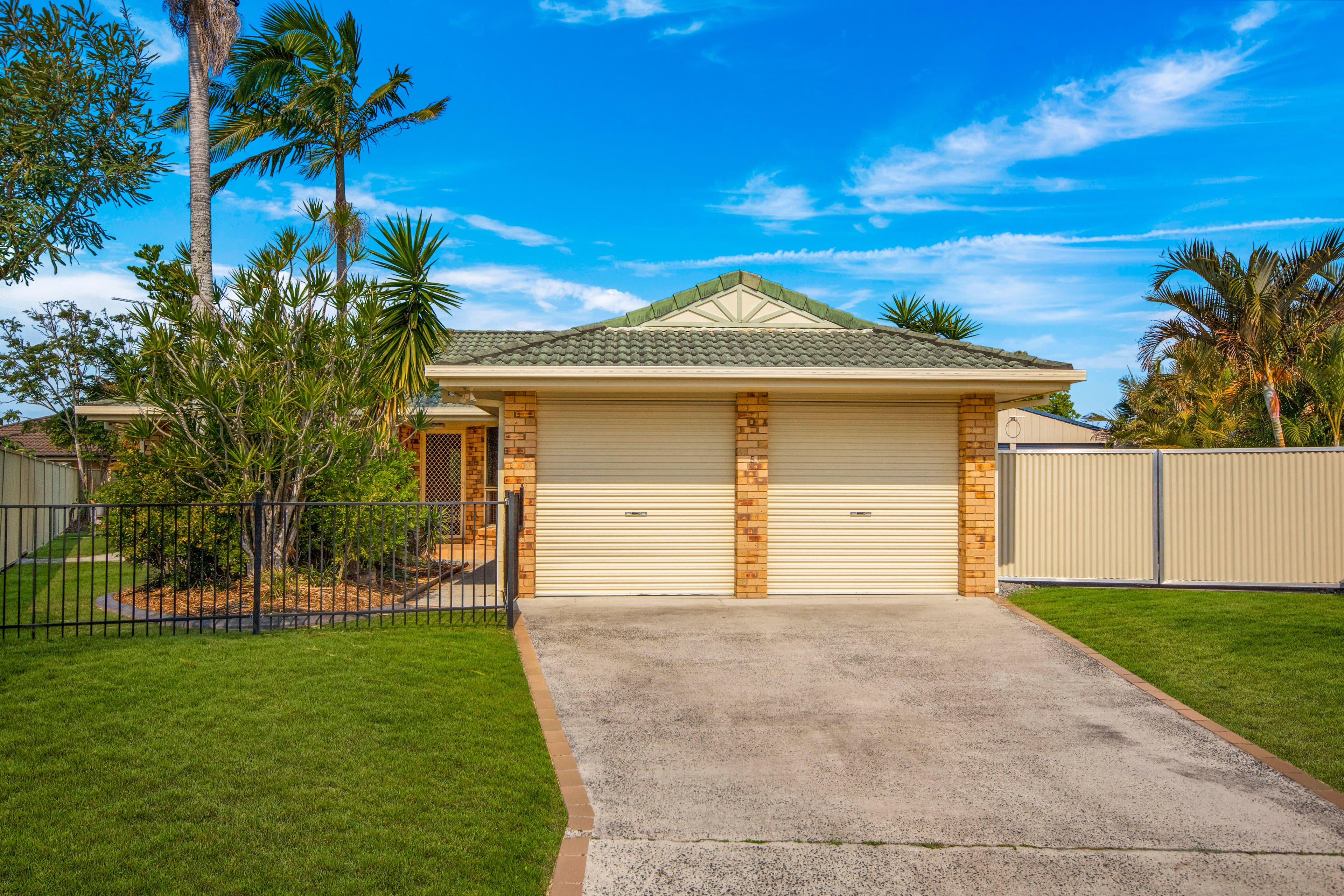 5 Plover Close, Yamba - Image 1