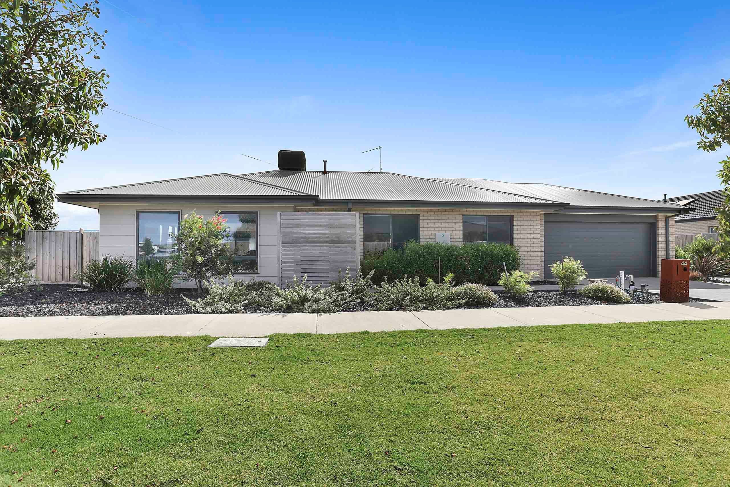 44 Whitecliff Way, Armstrong Creek VIC 3217, Armstrong Creek - Image 1
