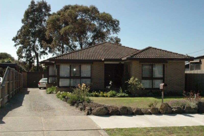 4 Ronald Court, SUNBURY VIC 3429, Sunbury - Image 1