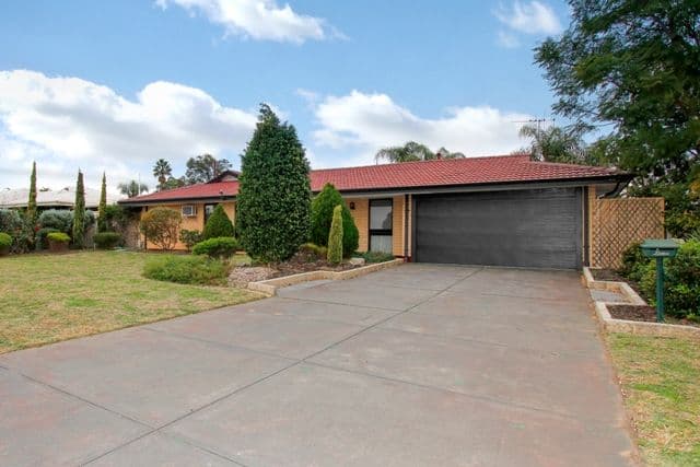 14 Maple Place, MADDINGTON WA 6109, Maddington - Thumbnail 2