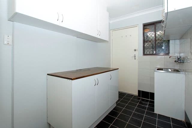 14 Maple Place, MADDINGTON WA 6109, Maddington - Thumbnail 8