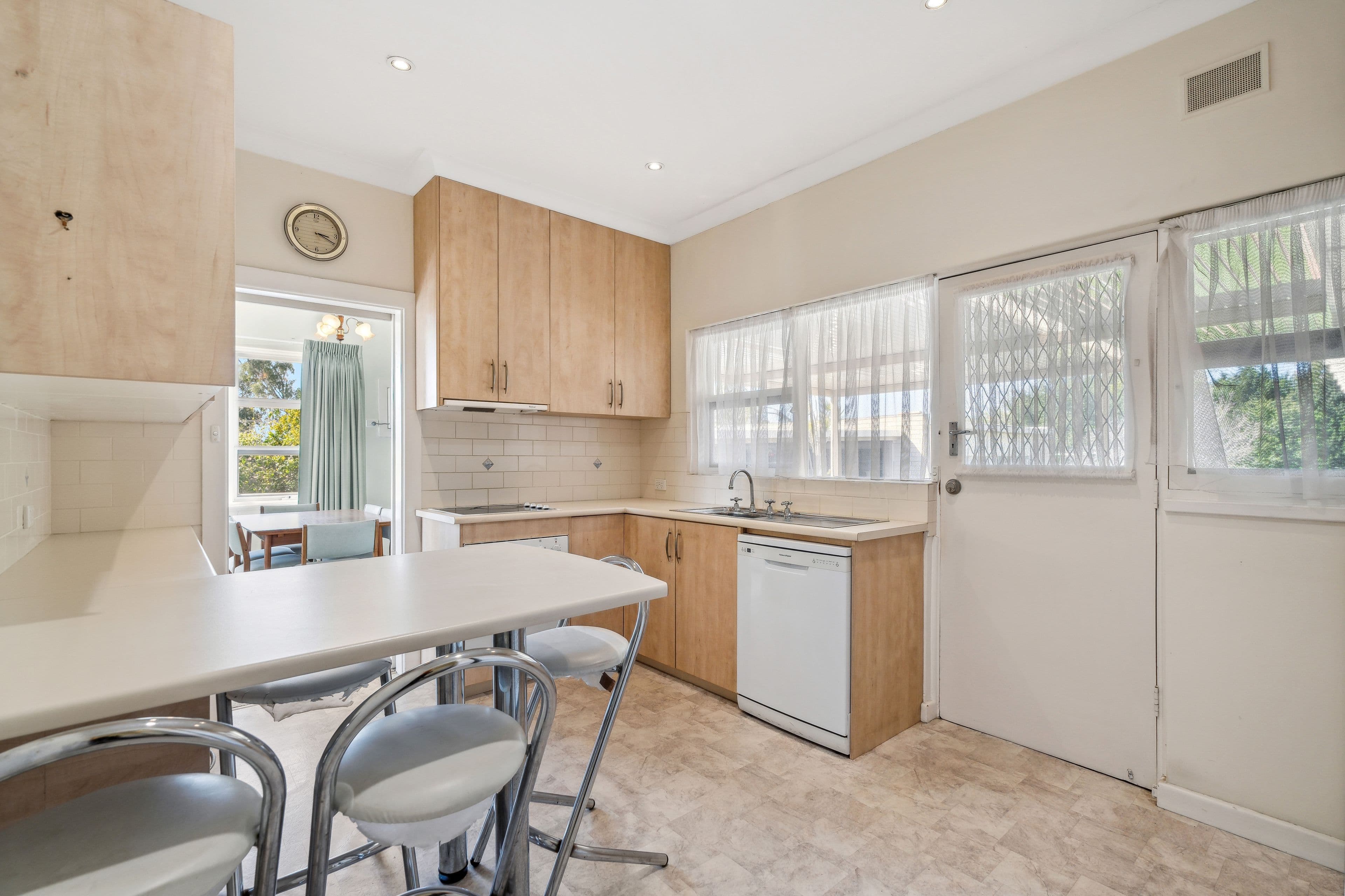 33 Davenport Terrace, Seaview Downs SA 5049, Seaview Downs - Thumbnail 7