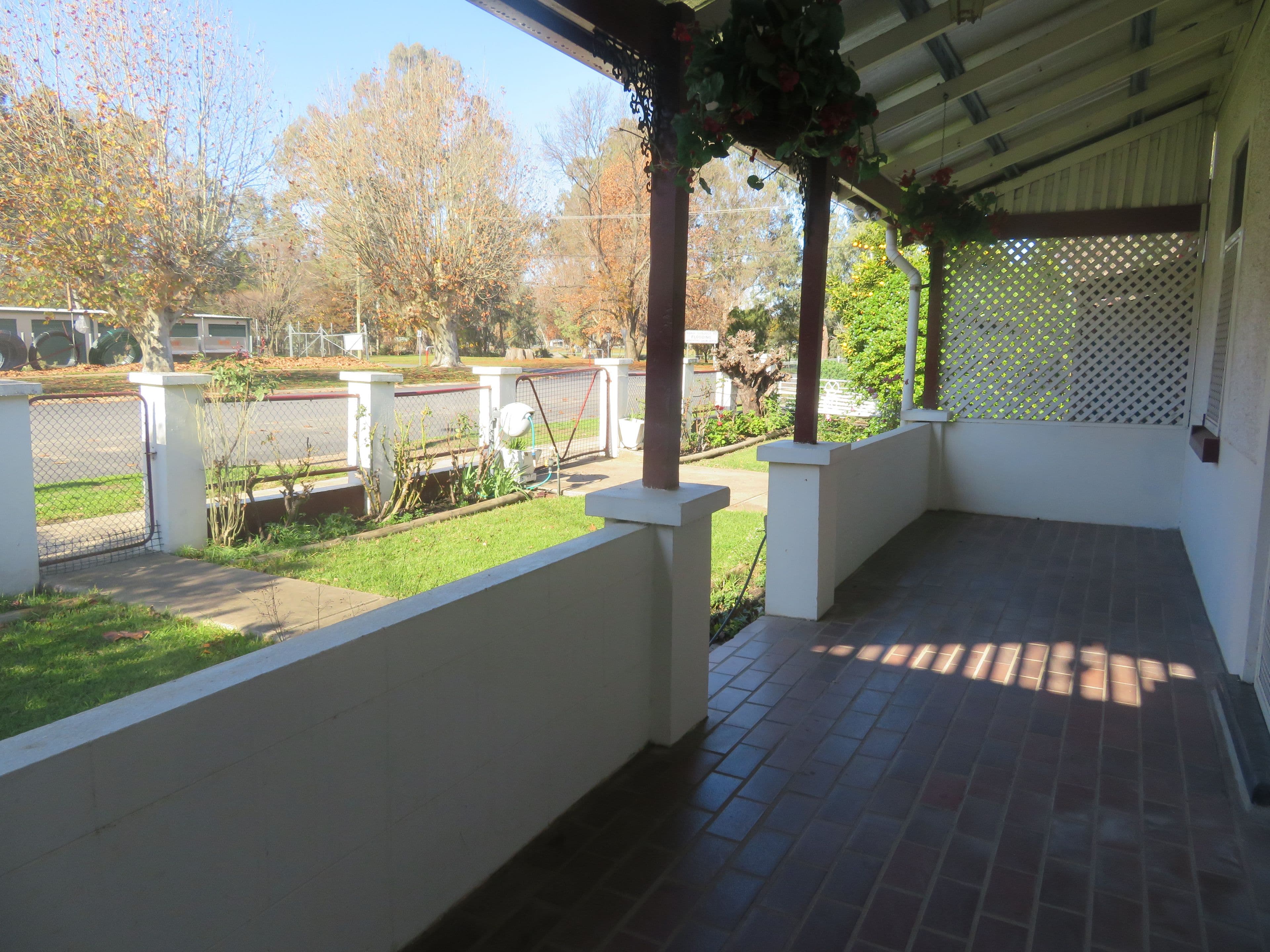 12 Otway Street, Gundagai NSW 2722, Gundagai - Thumbnail 2