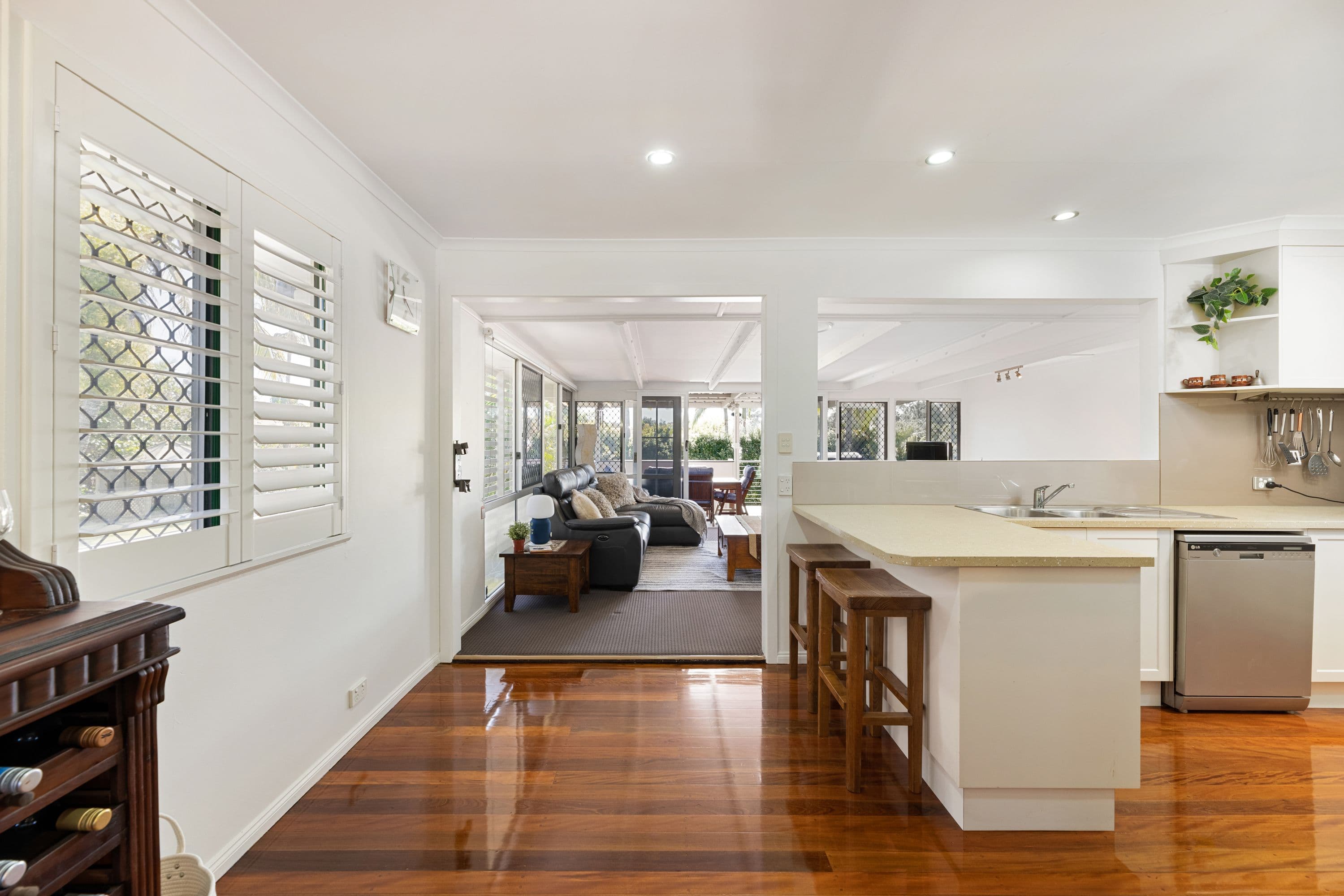 6 Dalloon Street, Boondall QLD 4034, Boondall - Thumbnail 2
