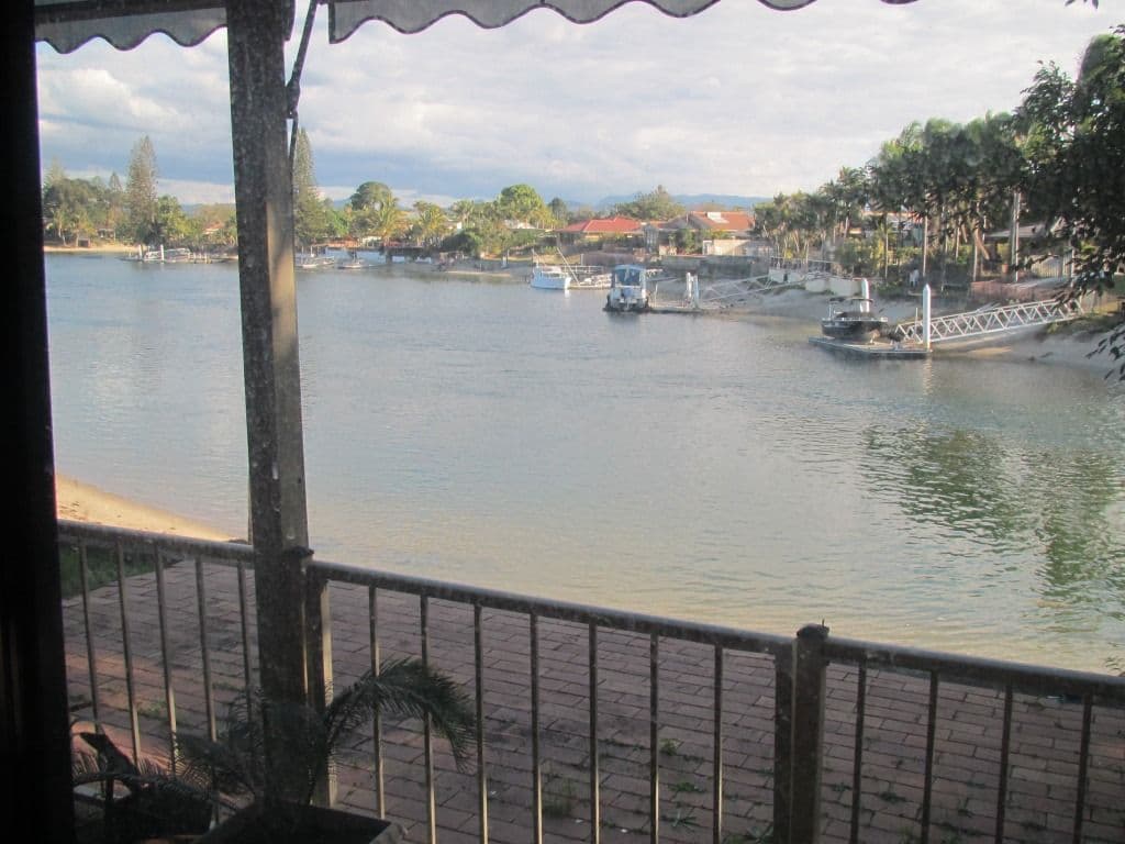 2 Orvieto Avenue, MERMAID WATERS QLD 4218, Mermaid Waters - Thumbnail 6