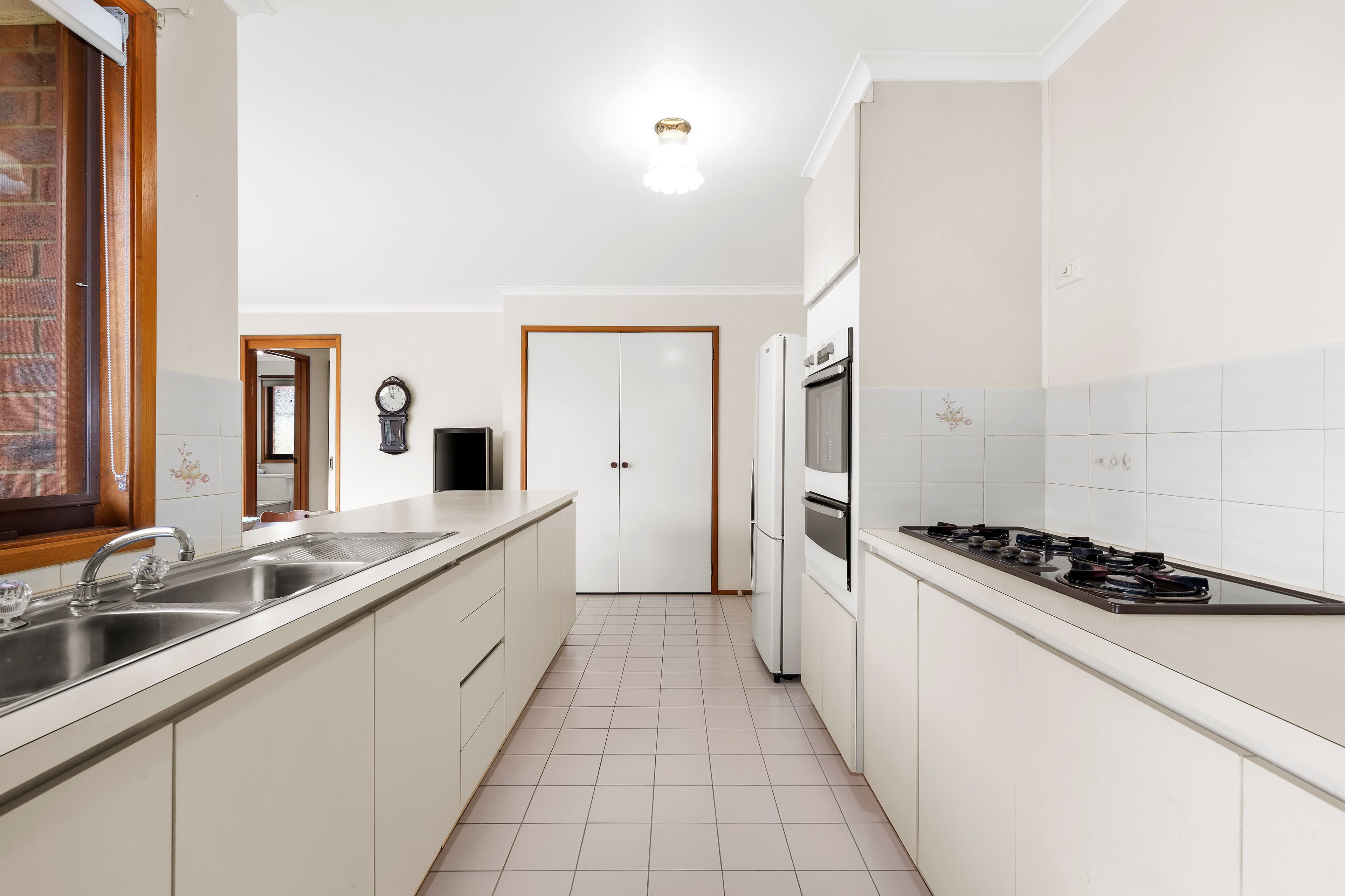 92 Garden Grove Drive, Mill Park VIC 3082, Mill Park - Thumbnail 2