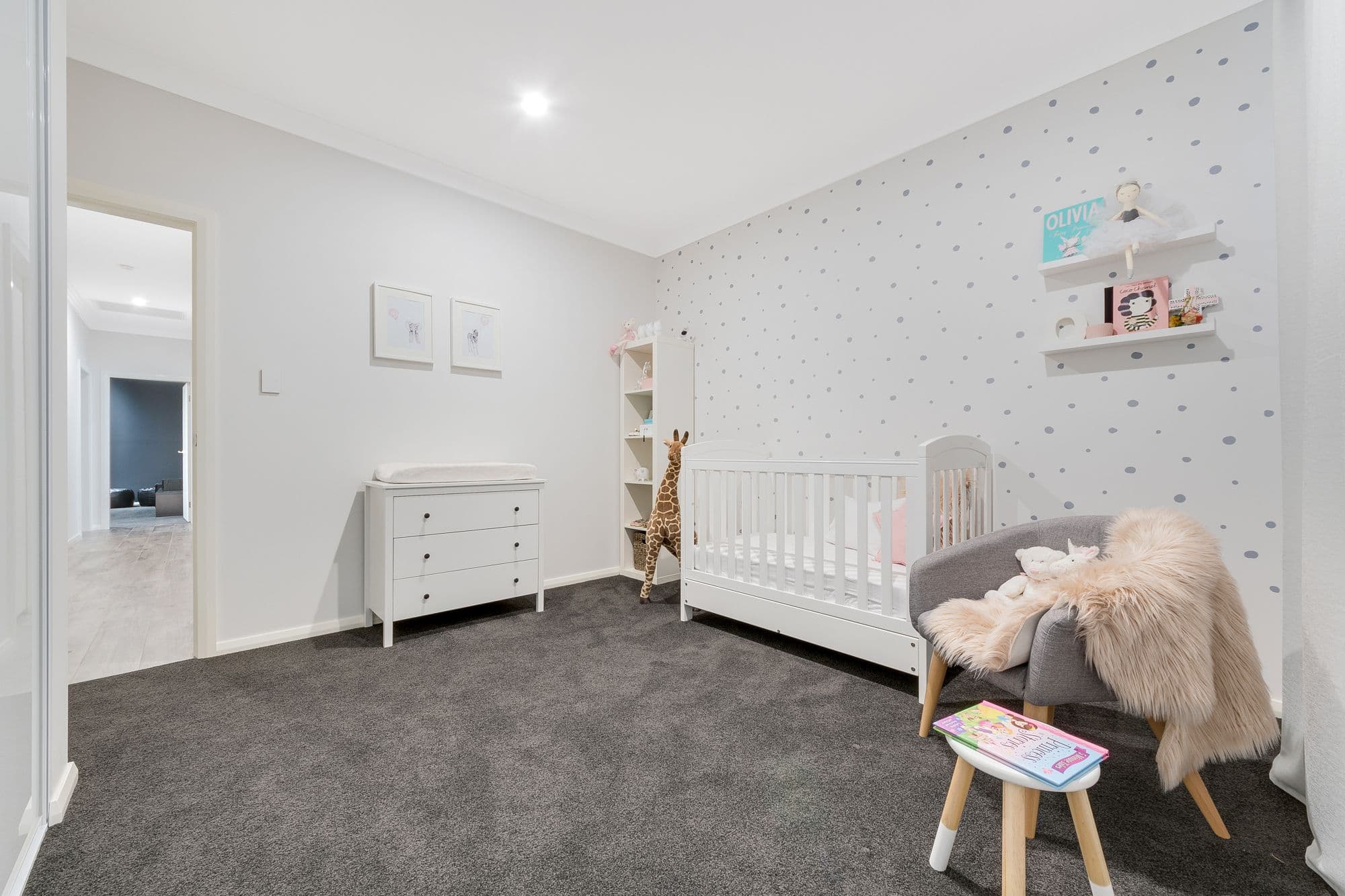 11 Gaudry Street, The Oaks - Thumbnail 8