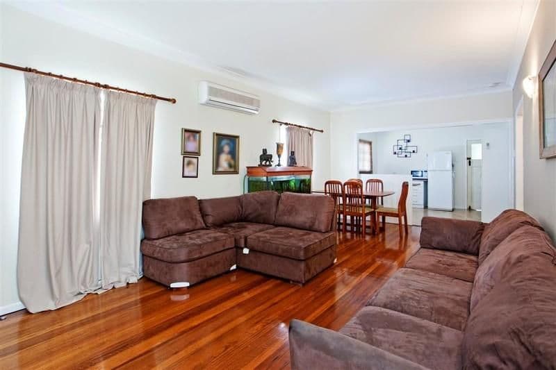 69 Hertford Street, UPPER MOUNT GRAVATT QLD 4122, Upper Mount Gravatt - Thumbnail 2
