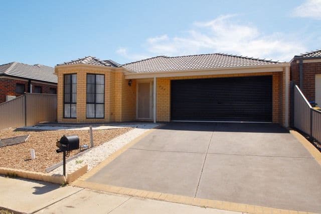 245 Thames Boulevard, TARNEIT VIC 3029, Tarneit - Image 1