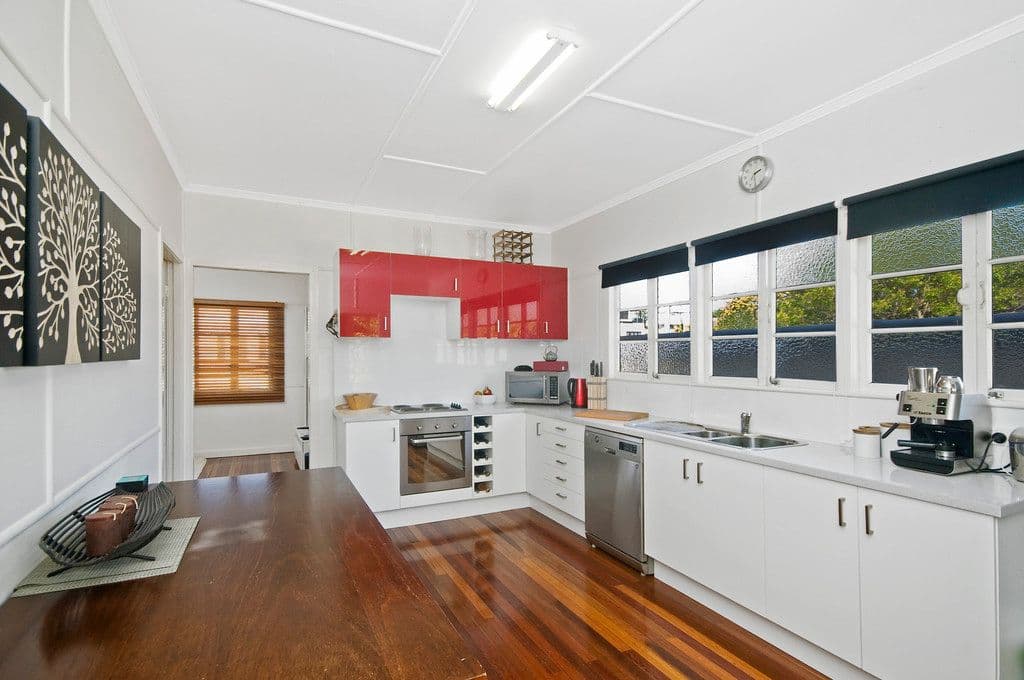 212 Cypress Terrace, PALM BEACH QLD 4221, Palm Beach - Thumbnail 2