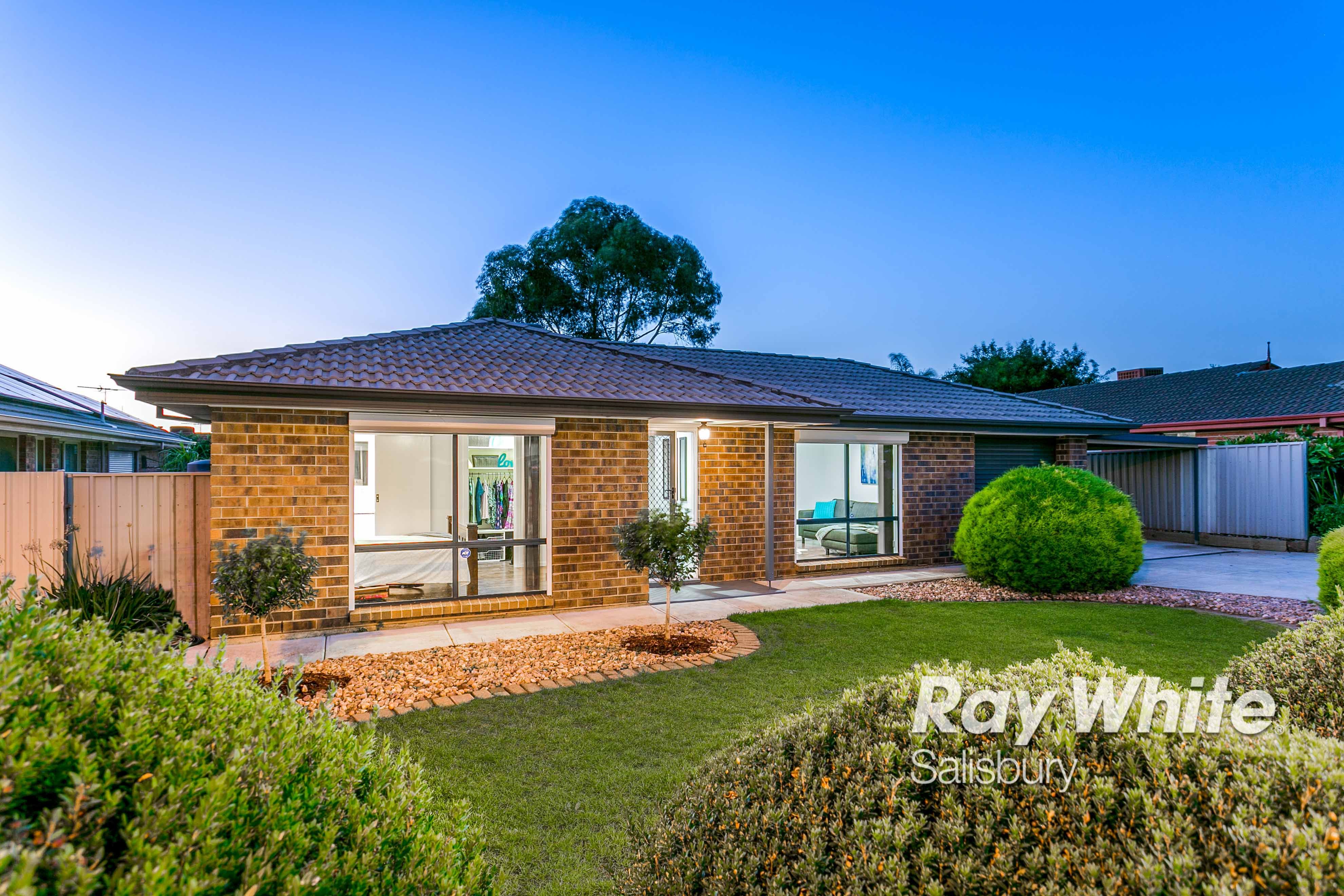 10 Somerset Grove, Craigmore SA 5114, Craigmore - Image 1