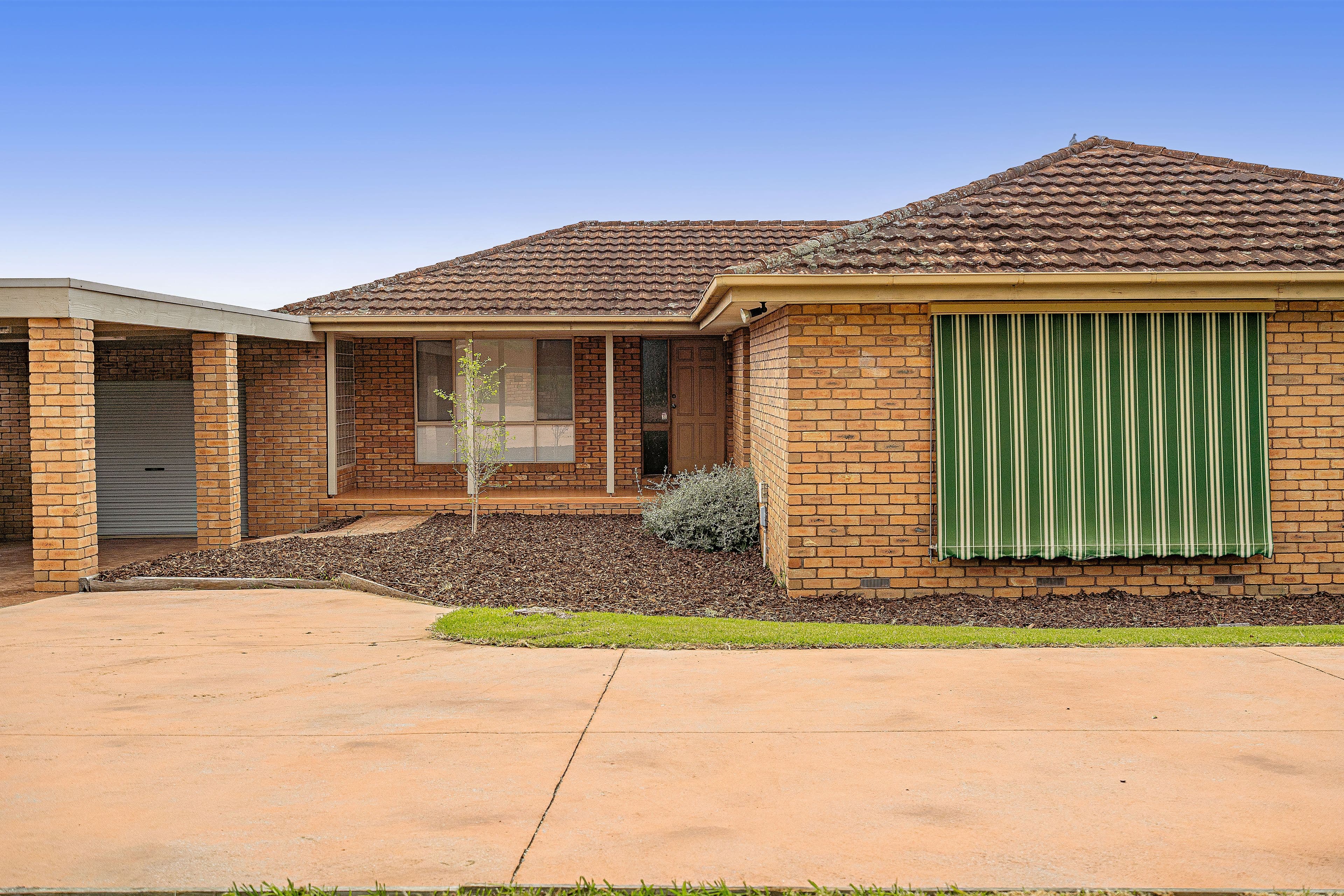 24 Moore Street, Maddingley VIC 3340, Maddingley - Image 1