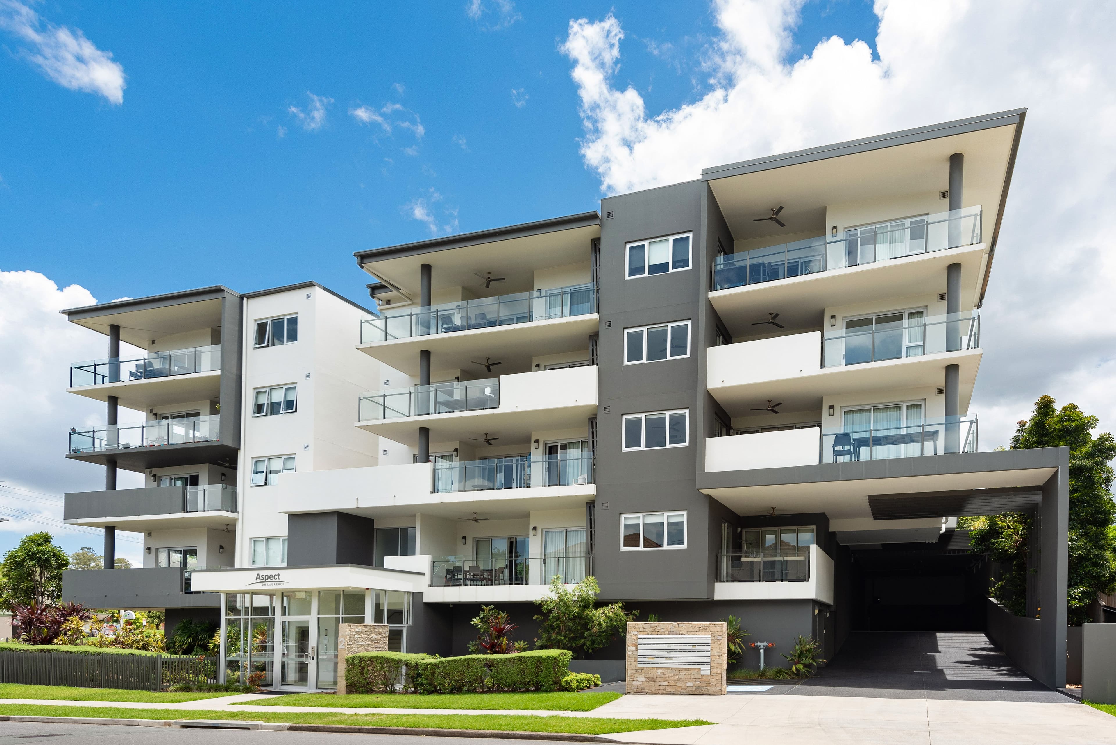 2 Laurence Street, St Lucia QLD 4067, St Lucia - Image 1