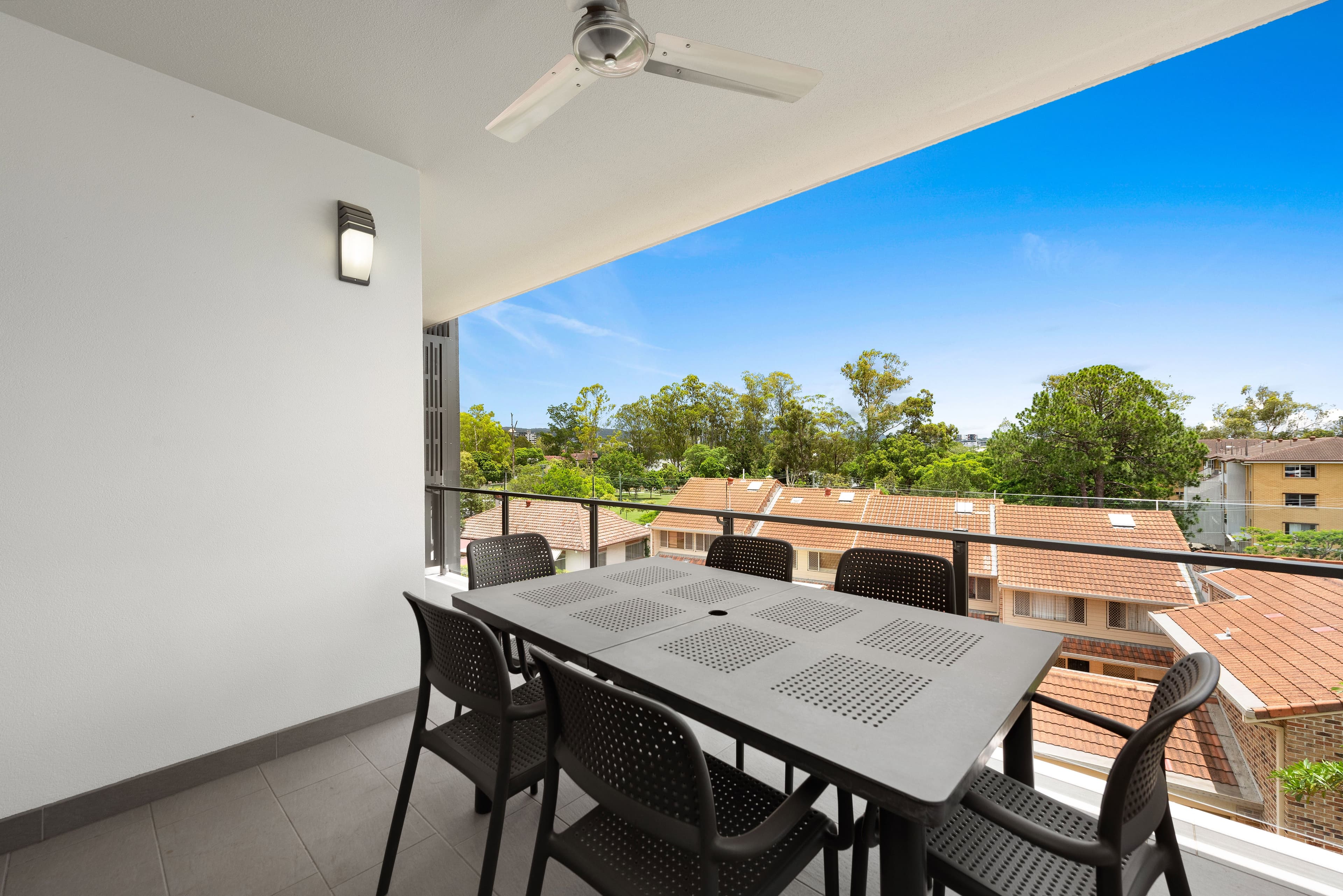 2 Laurence Street, St Lucia QLD 4067, St Lucia - Thumbnail 5