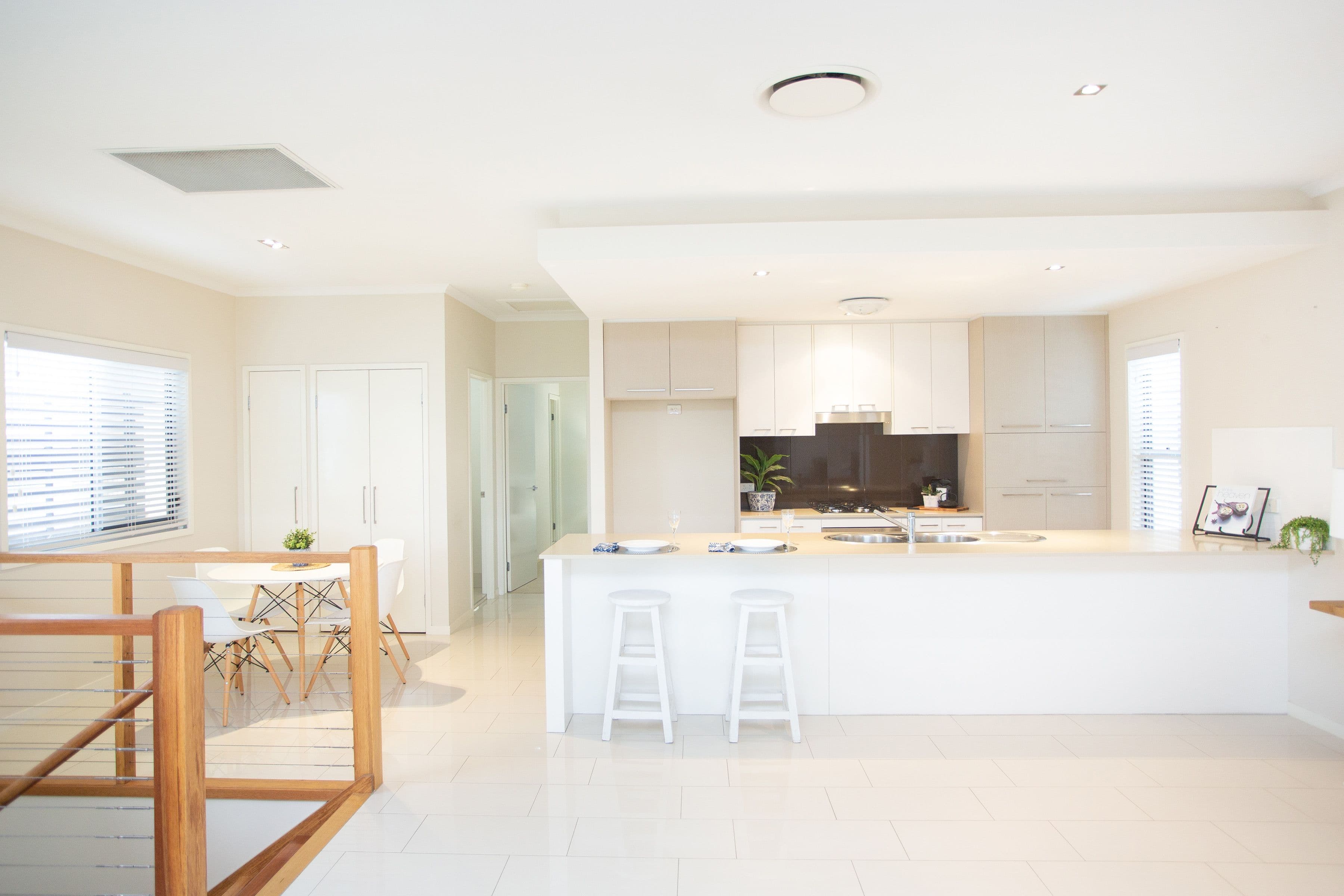 12 Birdwood Road, Holland Park QLD 4121, Holland Park West - Thumbnail 4