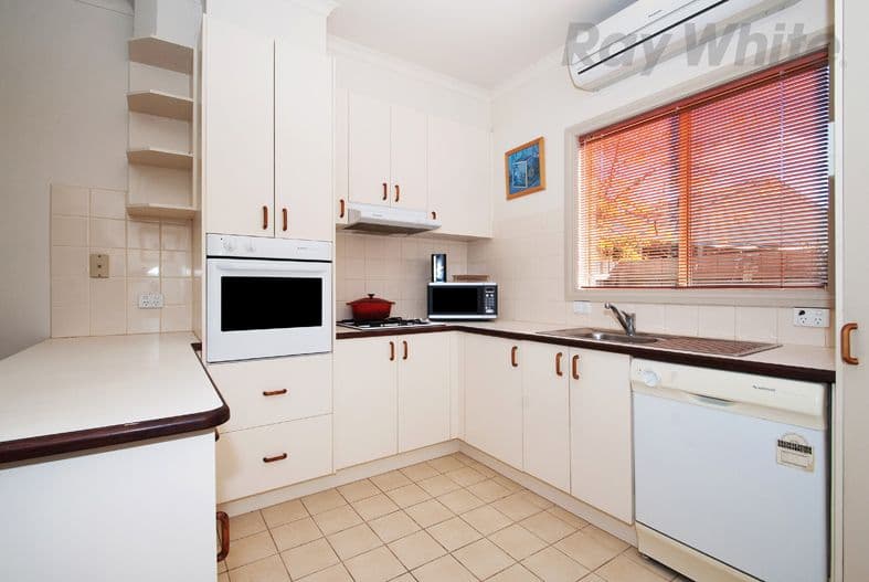 Unit 21, 74 WARRANDYTE Road, RINGWOOD VIC 3134, Ringwood - Thumbnail 2