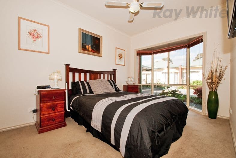 Unit 21, 74 WARRANDYTE Road, RINGWOOD VIC 3134, Ringwood - Thumbnail 4