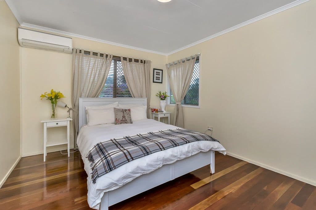 29 Gibbs Street, Riverview QLD 4303, Riverview - Thumbnail 5