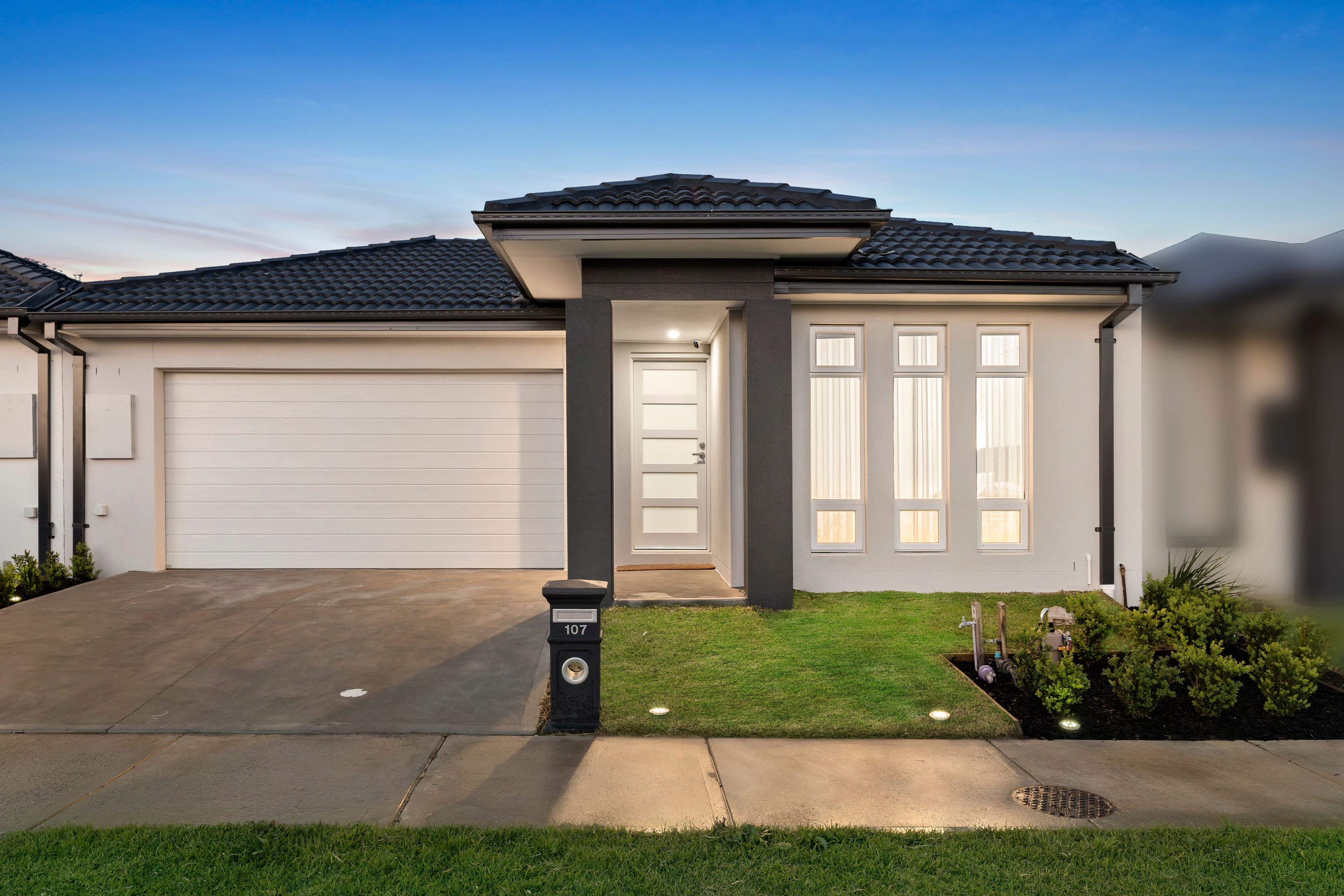 107 Palmdale Crescent, Mambourin VIC 3024, Mambourin - Image 1