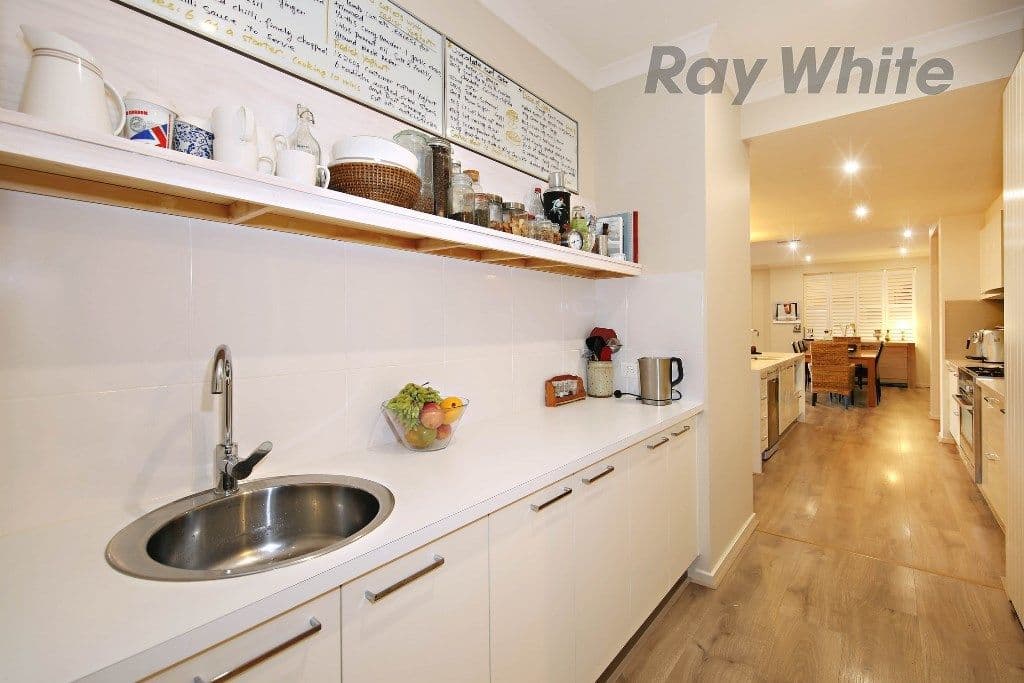 29 Yellowbox Drive, Point Cook VIC 3030, Point Cook - Thumbnail 3