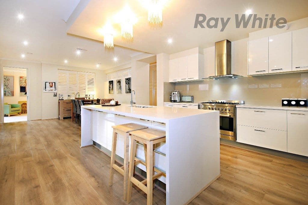 29 Yellowbox Drive, Point Cook VIC 3030, Point Cook - Thumbnail 4